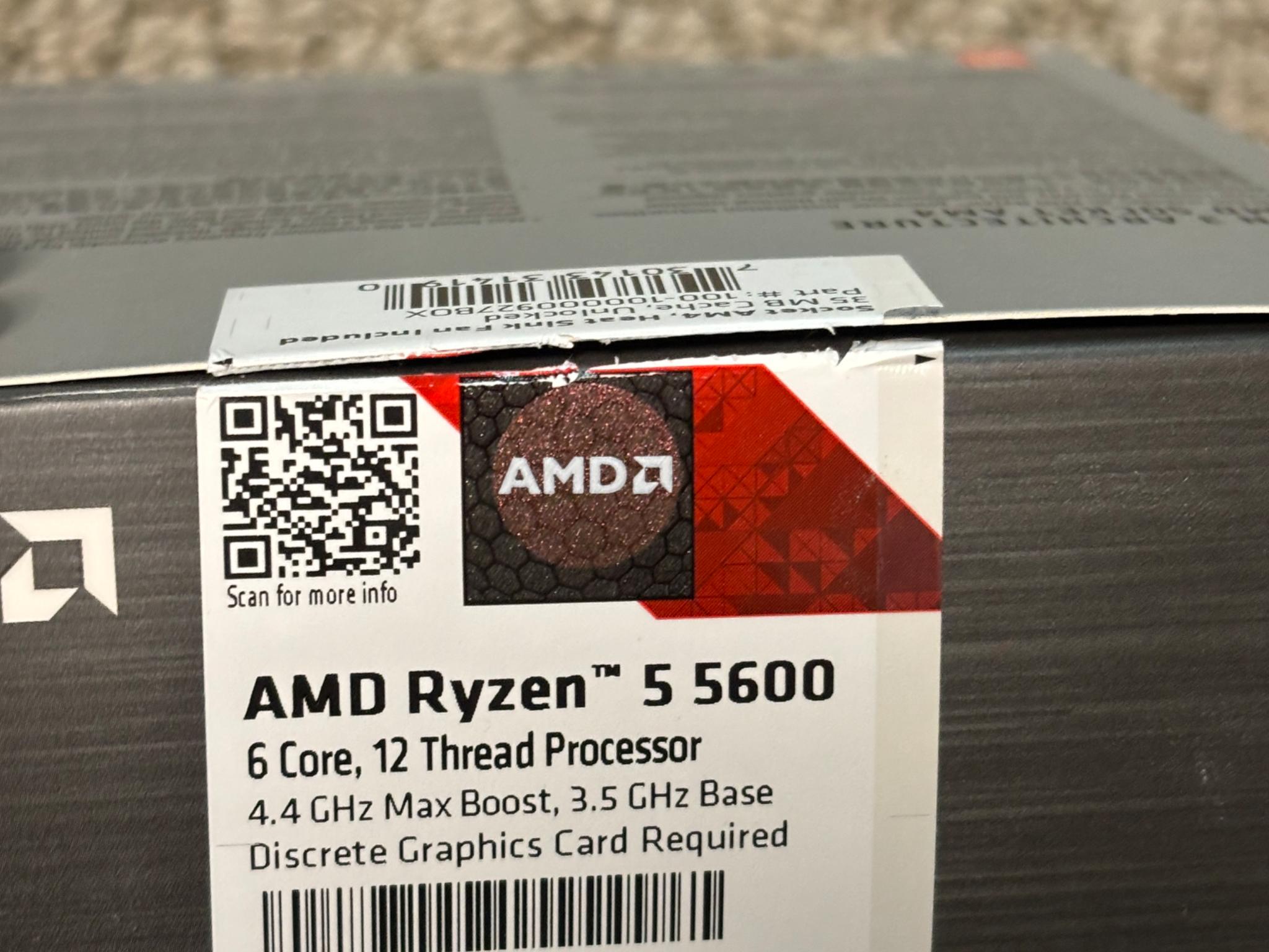 AMD RYZEN 5 5600 includes fan
