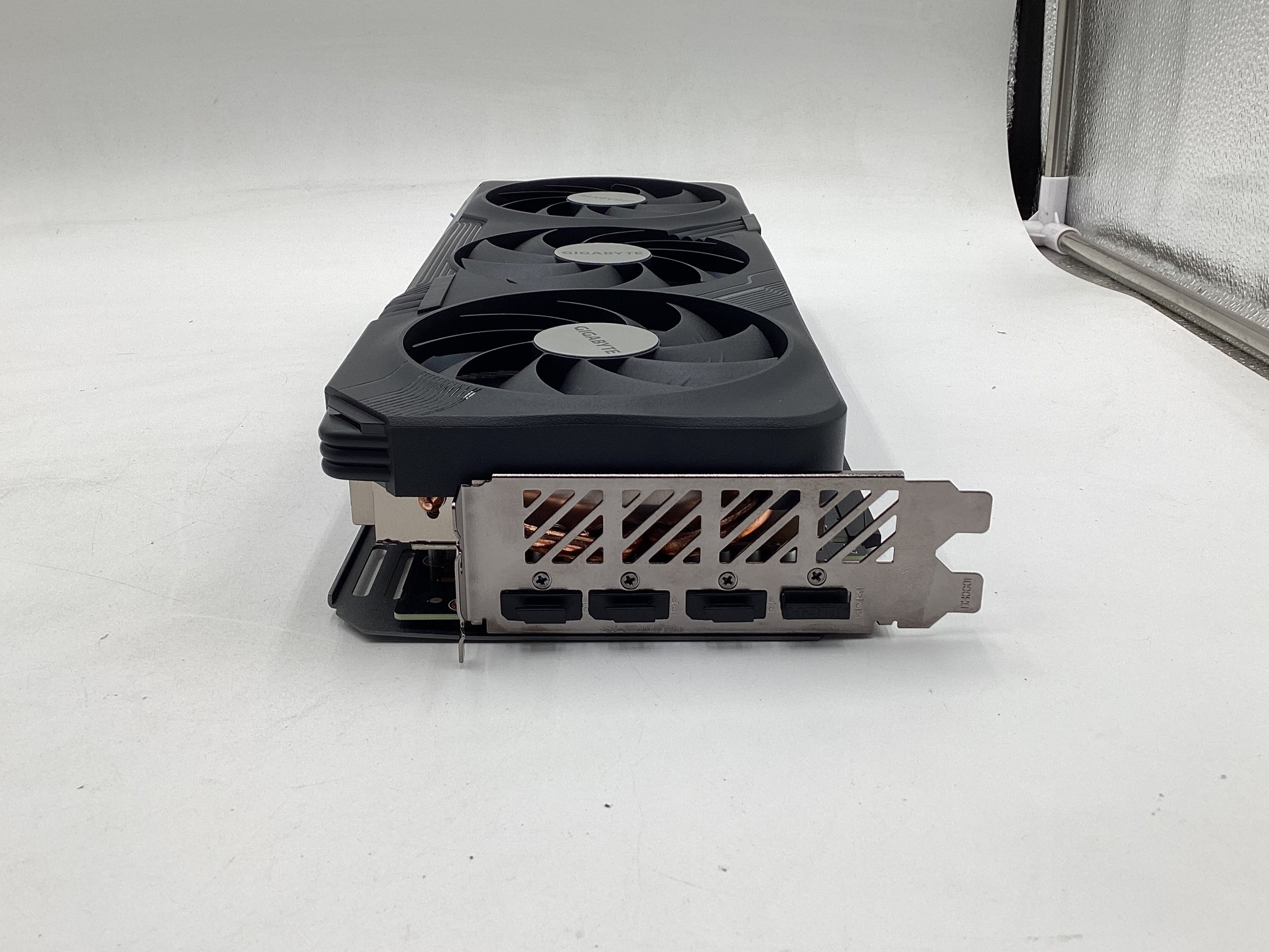 GIGABYTE GeForce RTX 4070 WINDFORCE OC V2 12G Graphics Card