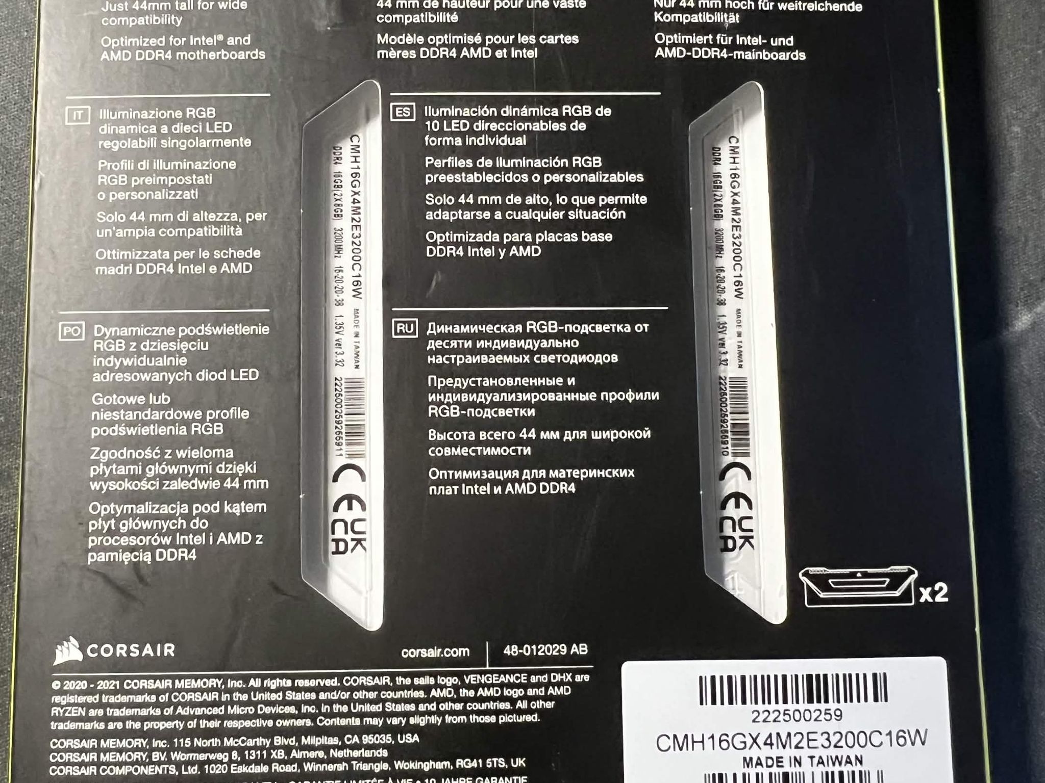 Corsair Vengeance RGB Pro SL 16GB (2x8GB) DDR4 DRAM 3200MHz C16 Memory Kit – White
