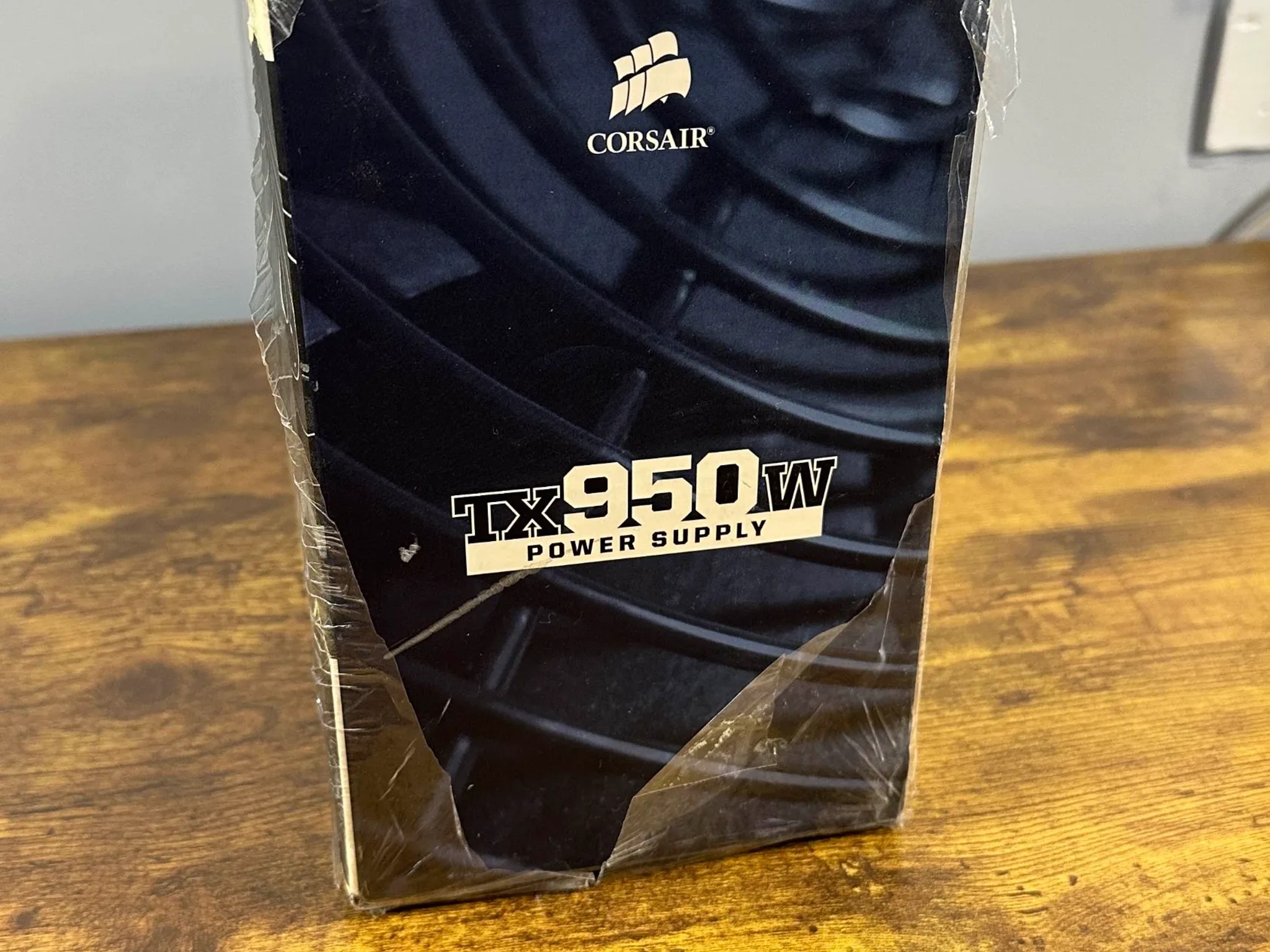 NEW OLD STOCK Corsair TX950W 950W 80+ Bronze Power Supply NEW SEALED