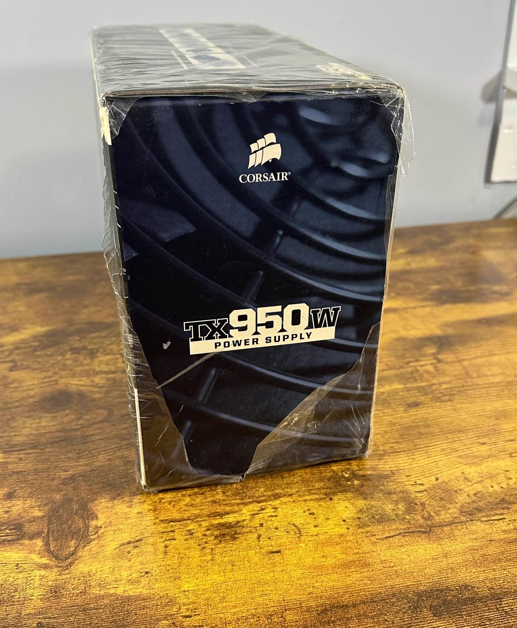 NEW OLD STOCK Corsair TX950W 950W 80+ Bronze Power Supply NEW SEALED