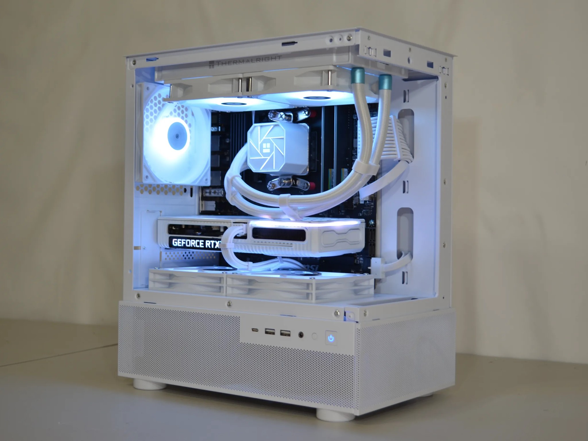 ⬜️ Whiteout V4 ⚪️- RTX 3060ti | Ryzen 5 5500| 1tb NVMe | Windows 11 FULLY Activated