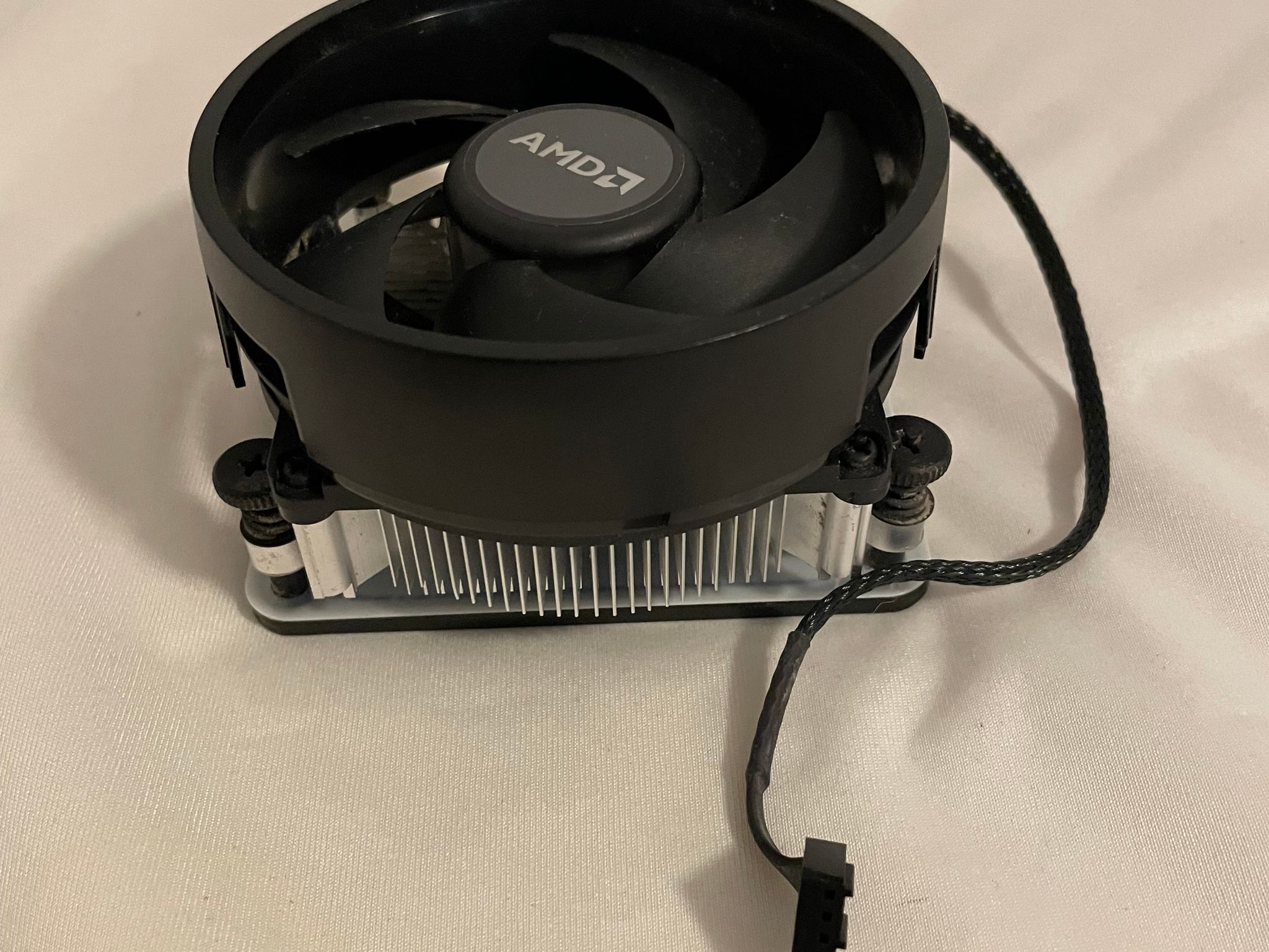 AMD Ryzen 5 2600 w/ Free AMD Wraith Stealth CPU Cooler