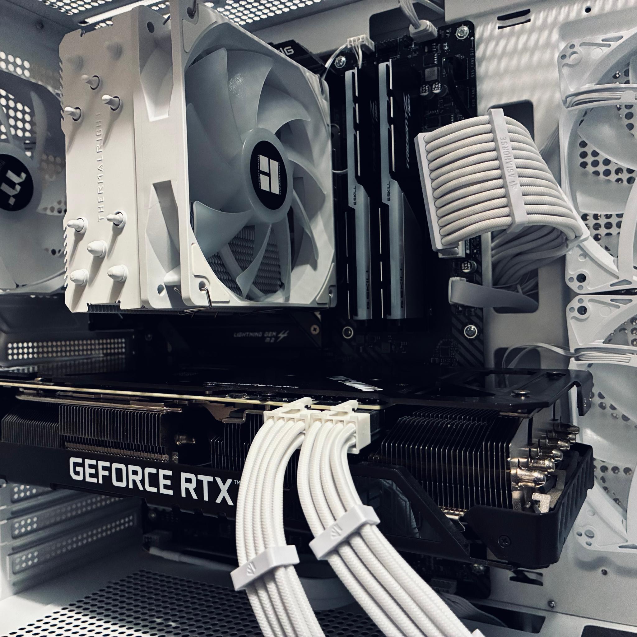 Pro Gaming PC |RTX 3080 12GB // Ryzen 3700x // 32GB DDR4|