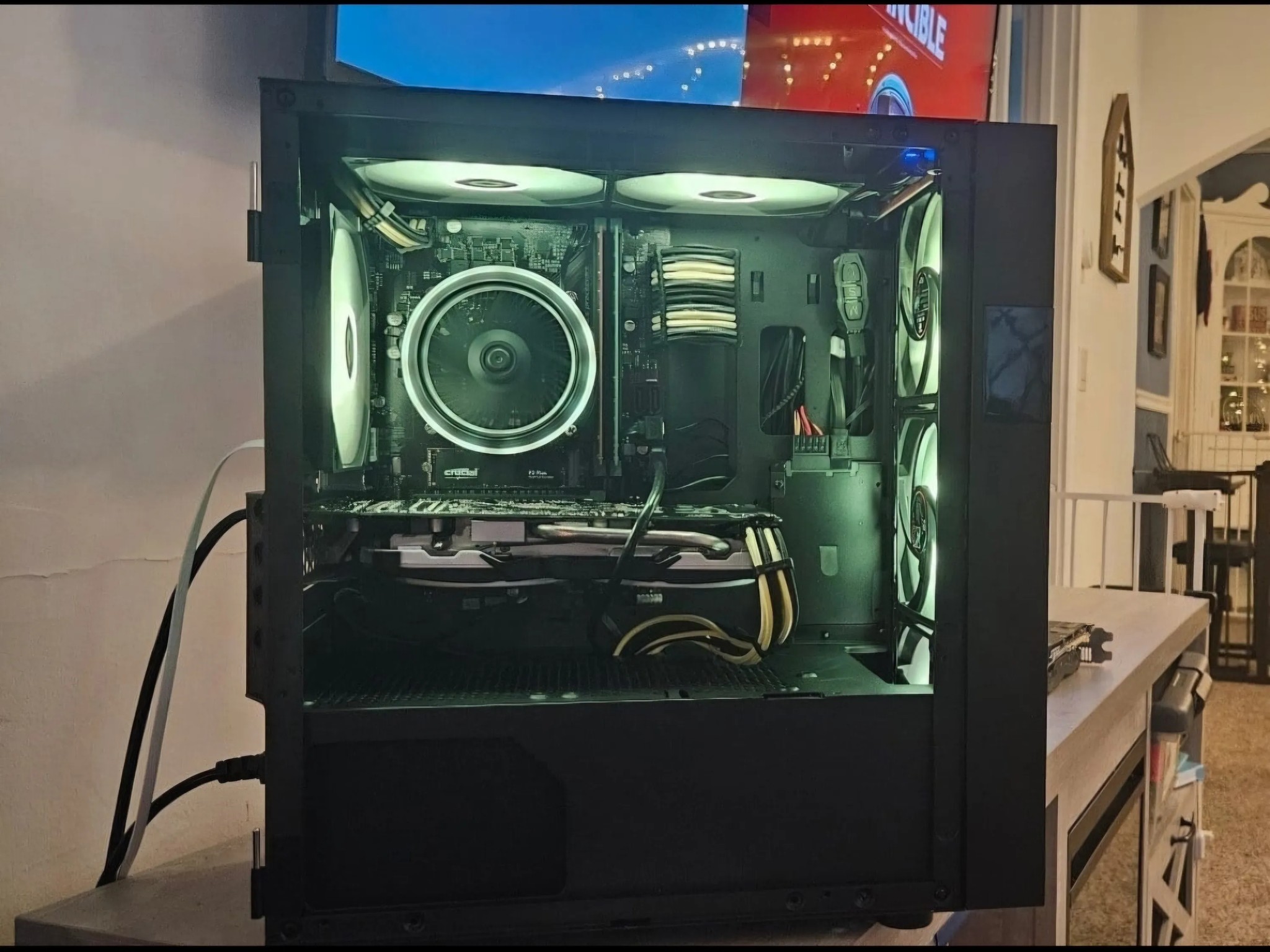 Budget Boss Gaming PC i5 8500 & RX 570