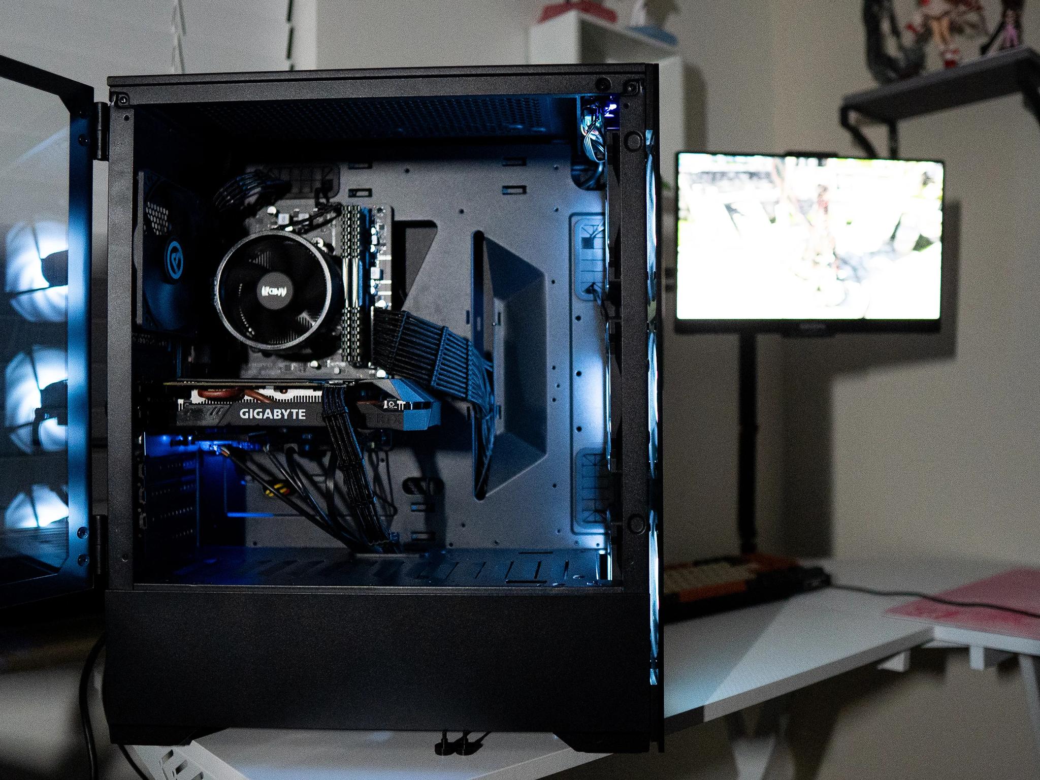 ⚫⚪ | RTX 2060 OC | RYZEN 5 3500X | 16GB DDR4 RAM | 256GB NVME SSD + 500GB HDD | Stealth Achiever