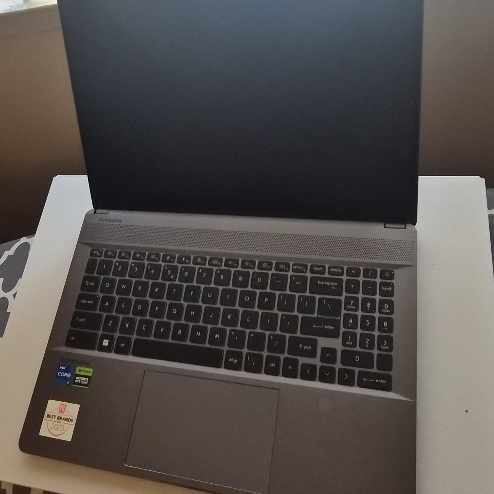 MSI Creator Z16 A13 HX Studio 16" Touchscreen Laptop (Lunar Gray)