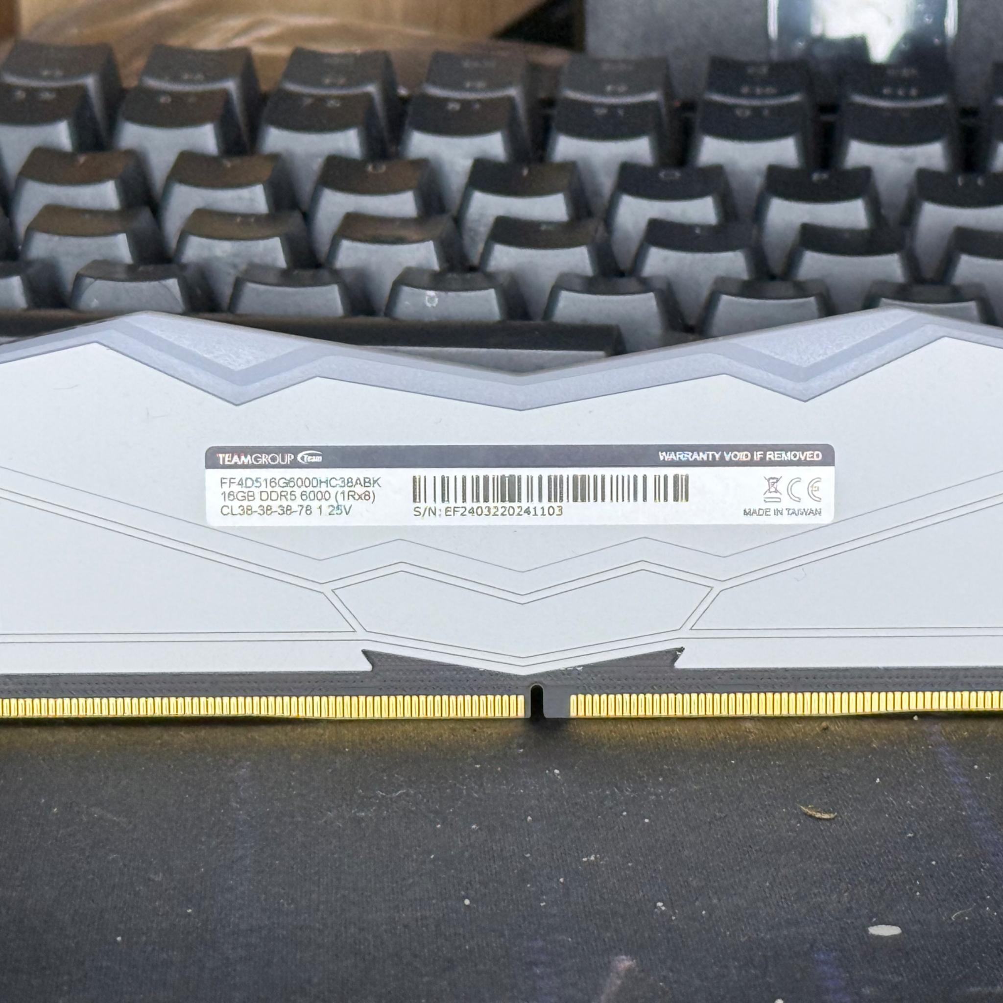 Used Good 1x16gb Stick Team Delta RGB 6000 CL38