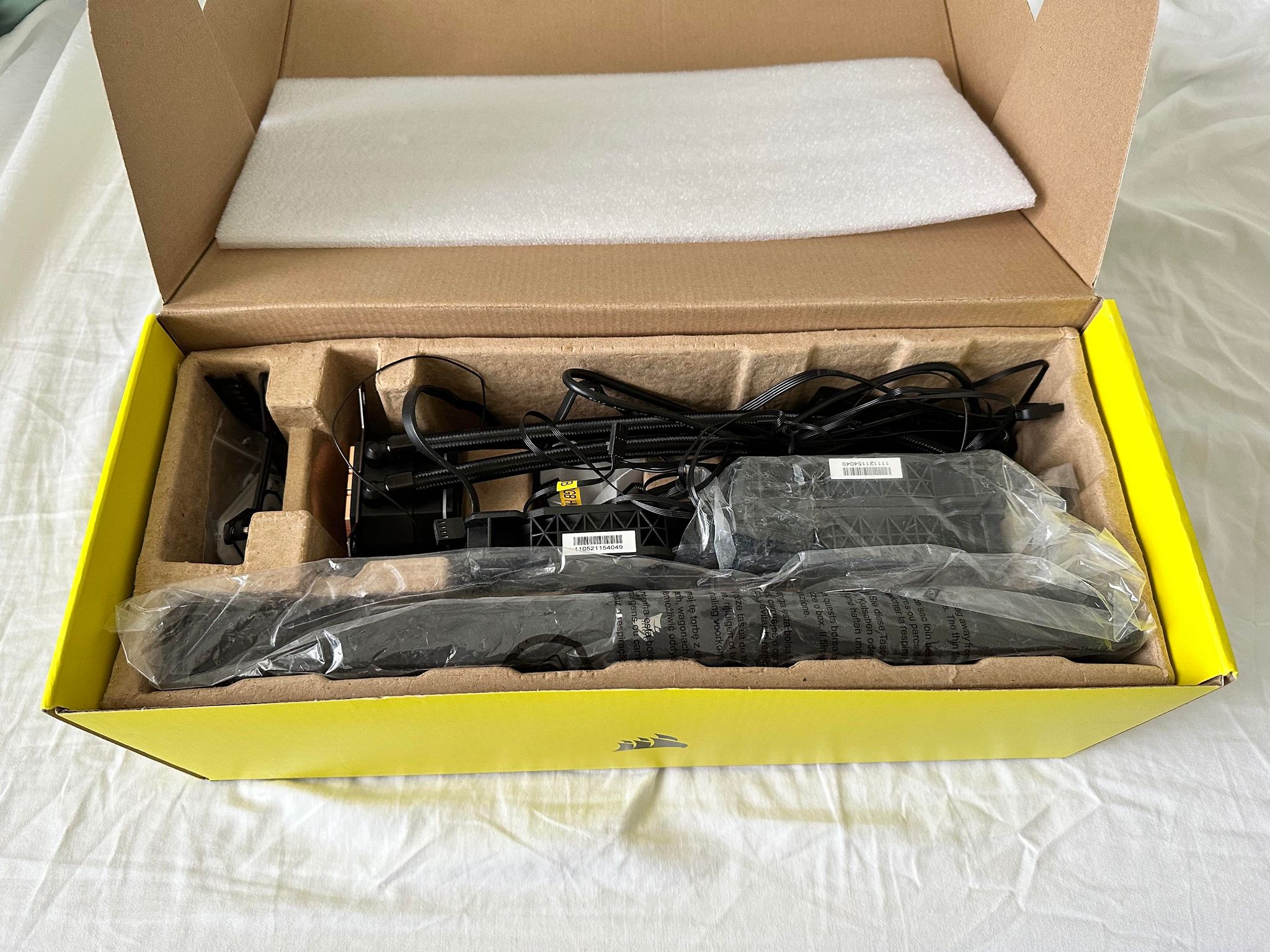 Corsair iCUE H150i ELITE CAPELLIX (Downsizing Sale)