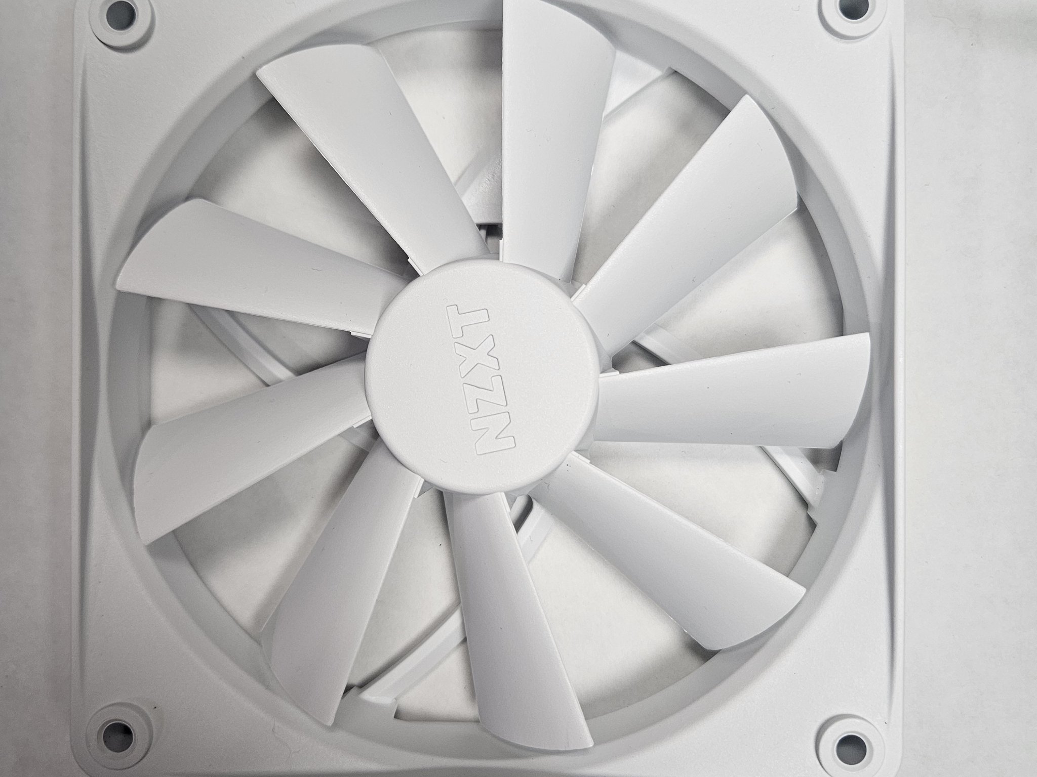 120mm White NZXT Computer Case Fans (Pack of 4)