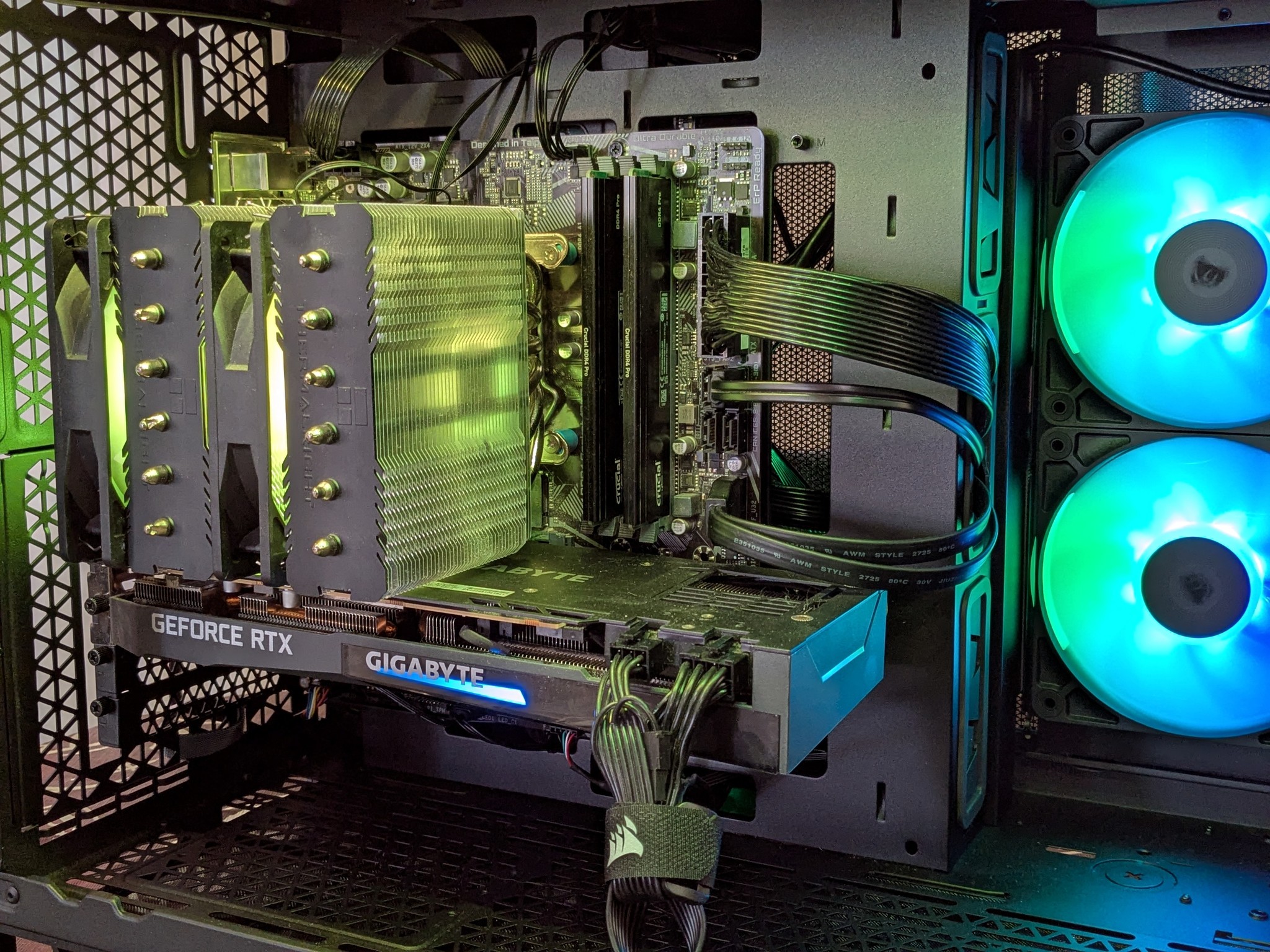 Premium Stream Starter | i7-10700F, RTX 3070 8GB, 32GB RAM, 1TB NVME SSD, 1.5TB HDD, Win11