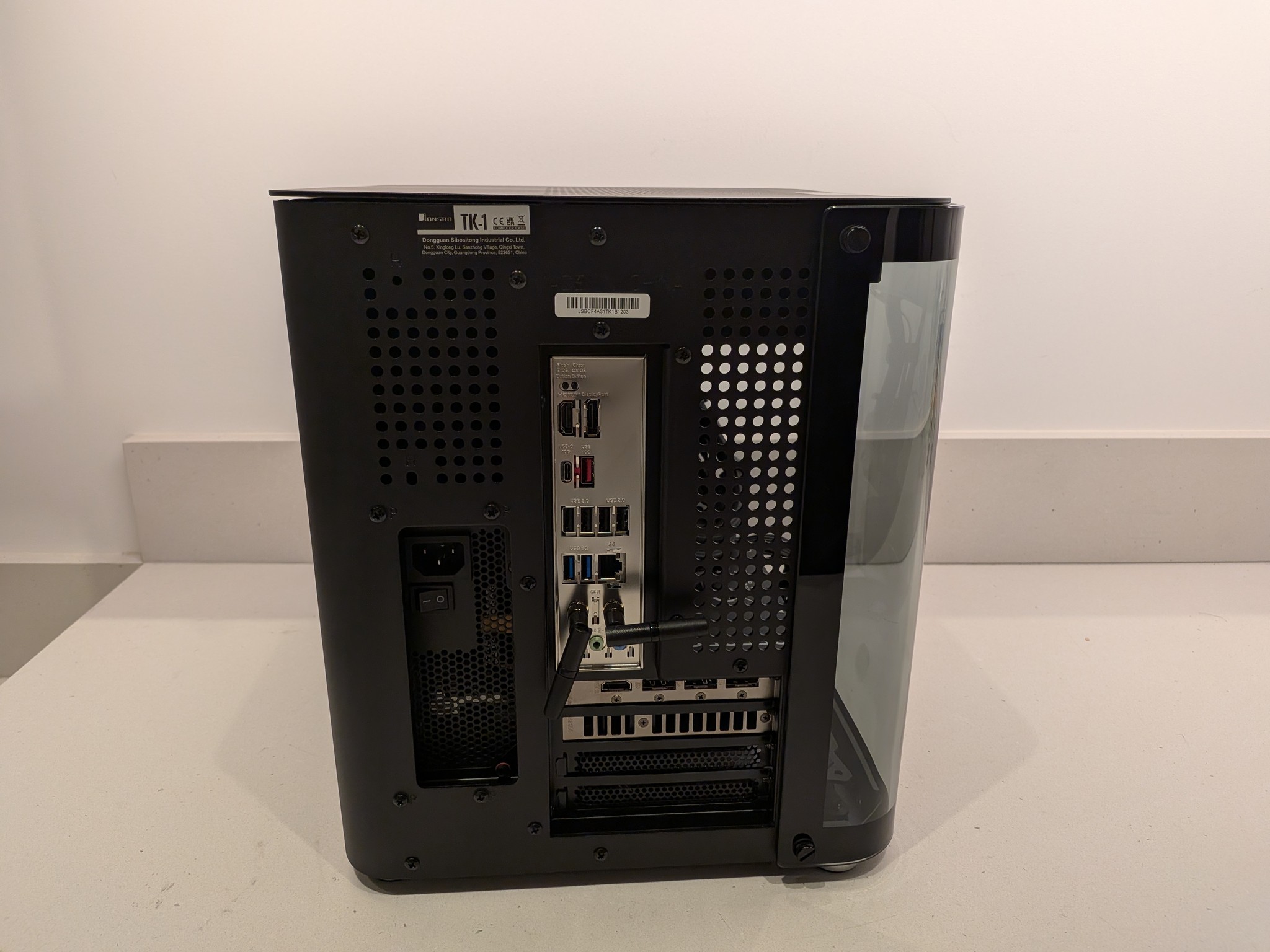 Bomb Devil - RTX 5070, Ryzen 5 9600X, 64 GB DDR5 RAM, 2 TB Gen 5 NVME, RGB, Liquid Cooled