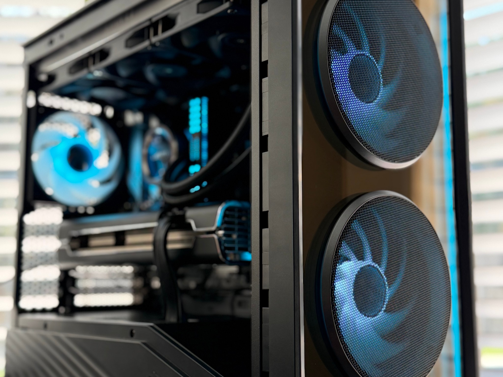 🔥 Premium i5-12600K | RX 5700 XT 8GB | ASUS B760 WiFi 6 | 16GB RGB | Gen4 SSD