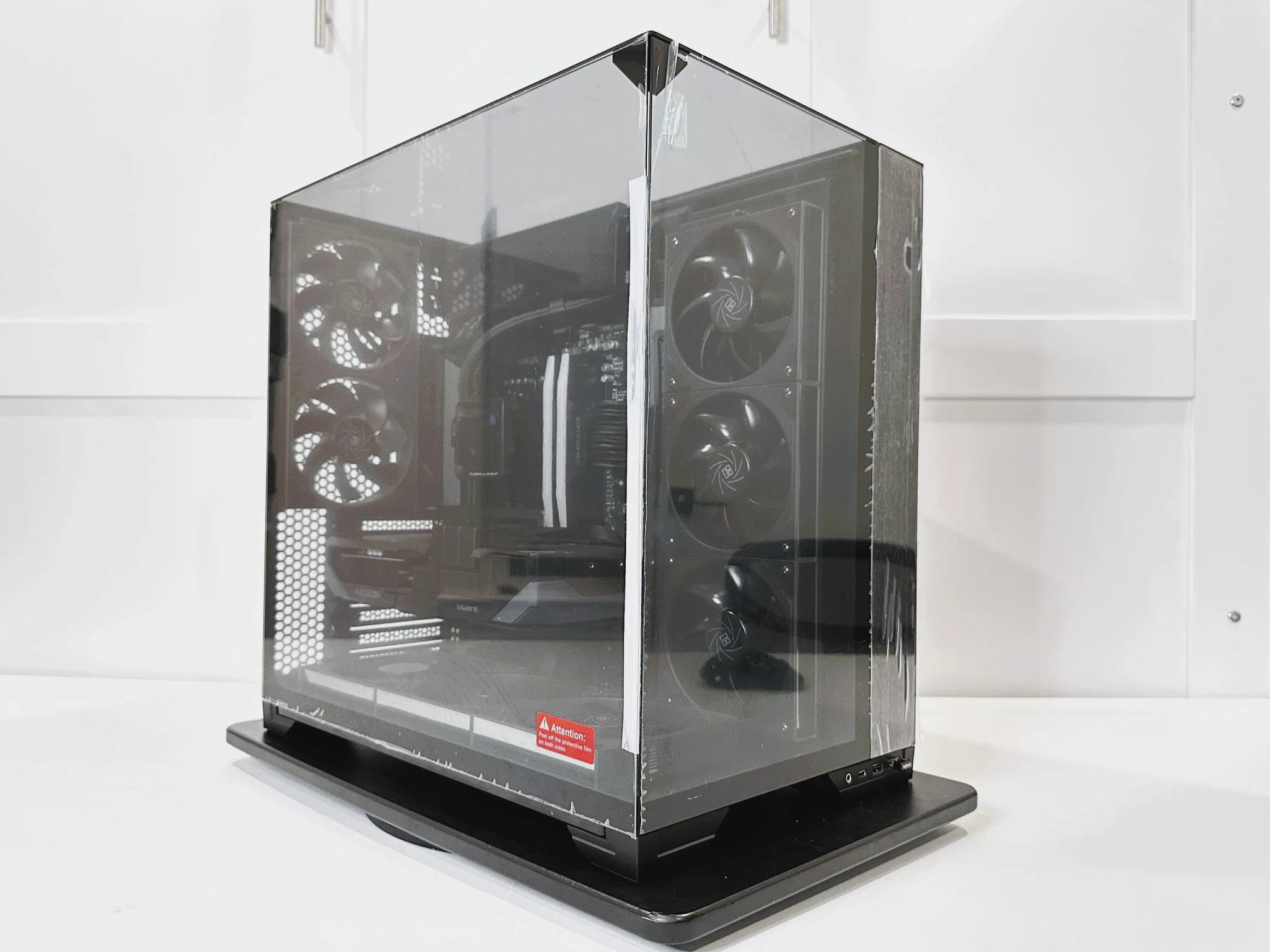 🖤New Gigabyte AMD Radeon RX 9070XT Gaming Overclocked w/ AMD Ryzen 9800X3D / 32GB RAM/ 2TB NVME🖤