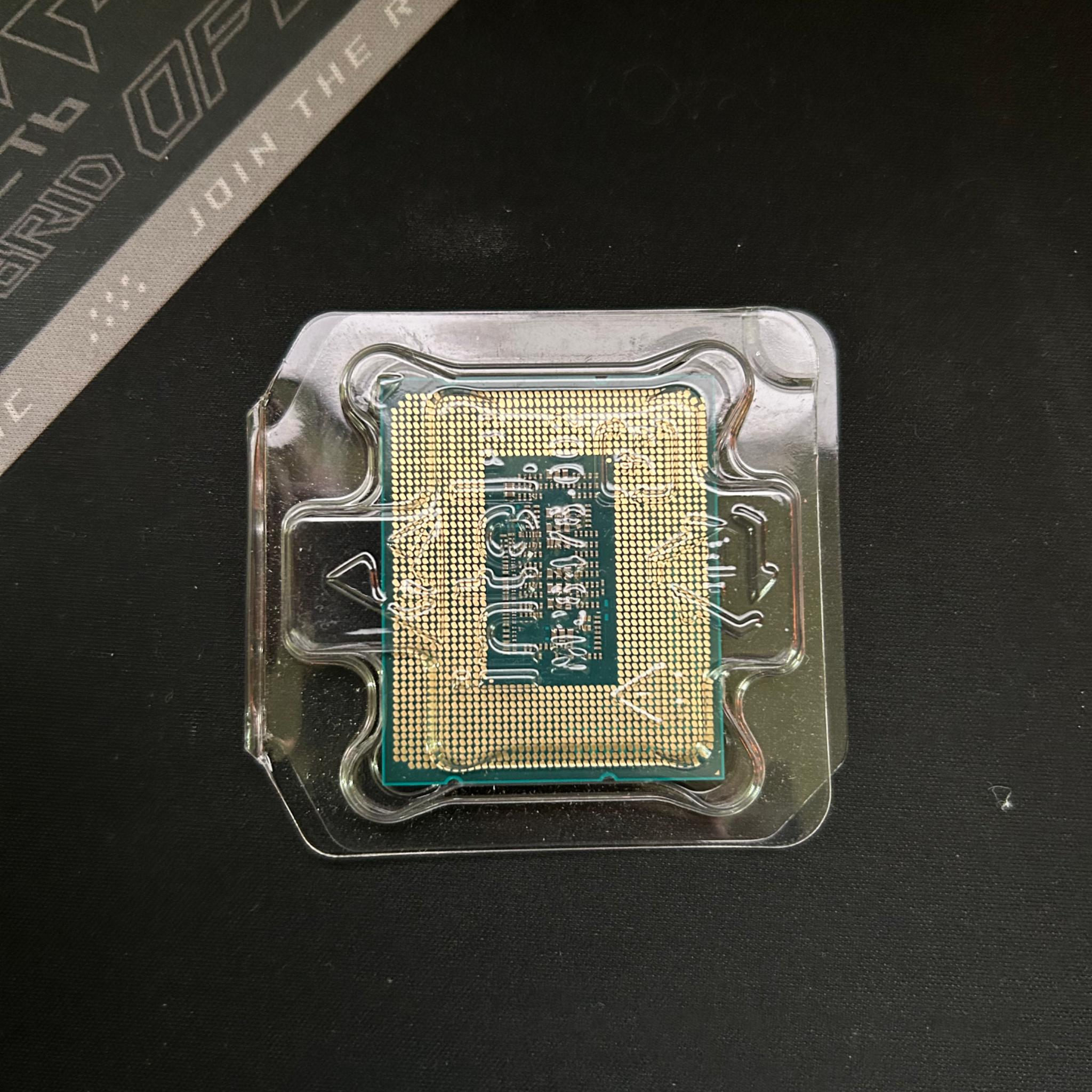 Intel i9 12900K