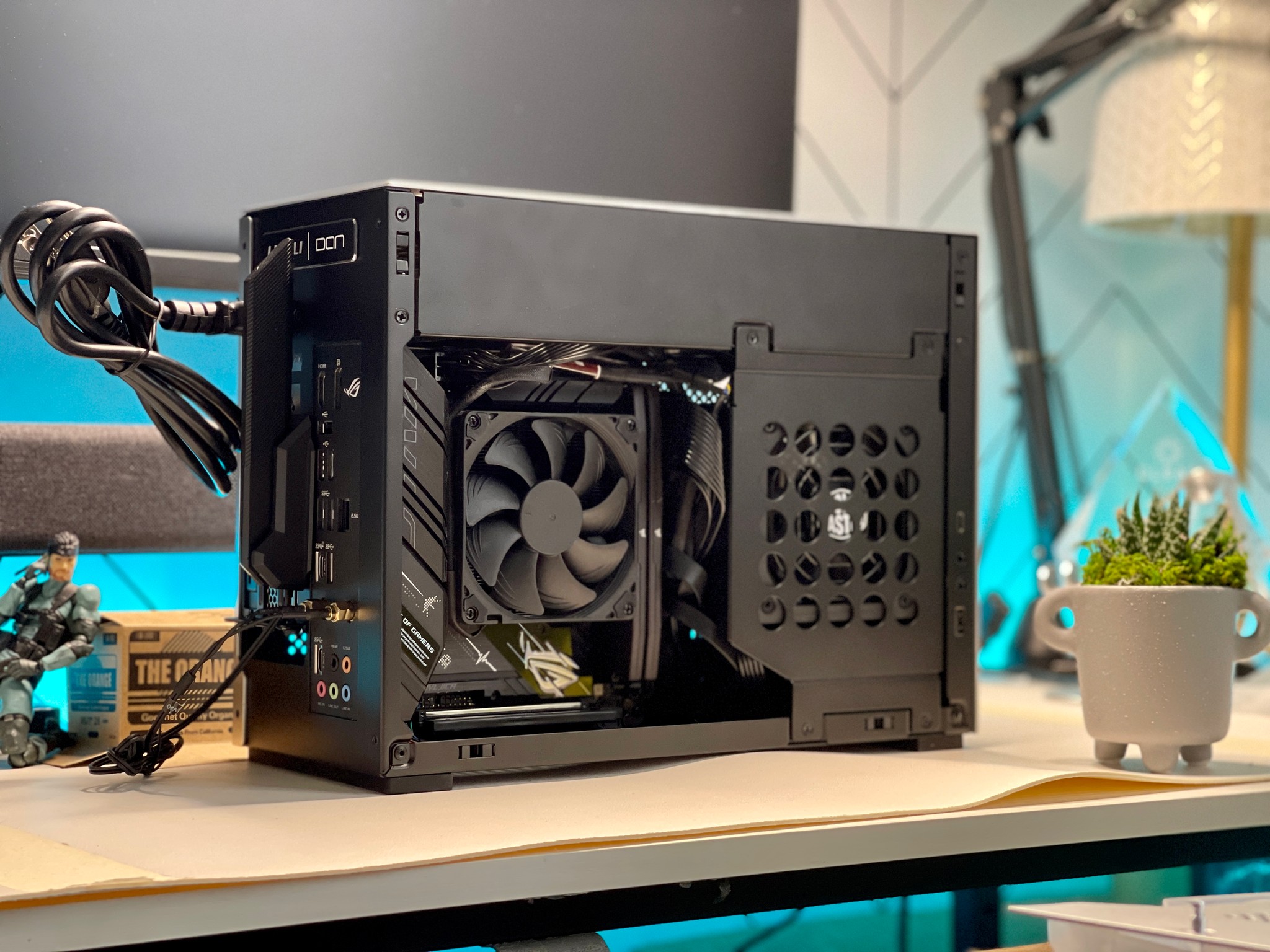 Silver Bullet 🎮 RTX 3090, Intel 13600K, 32GB DDR5, 2TB nvMe, ROG B660i, 850W, Lian Li, Noctua Fans