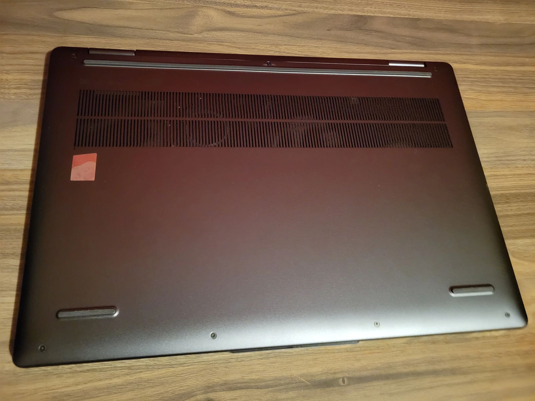 Lenovo Yoga 7 16IRL8 Laptop- 13th Gen i7-512gb Ssd-16" Touch Display