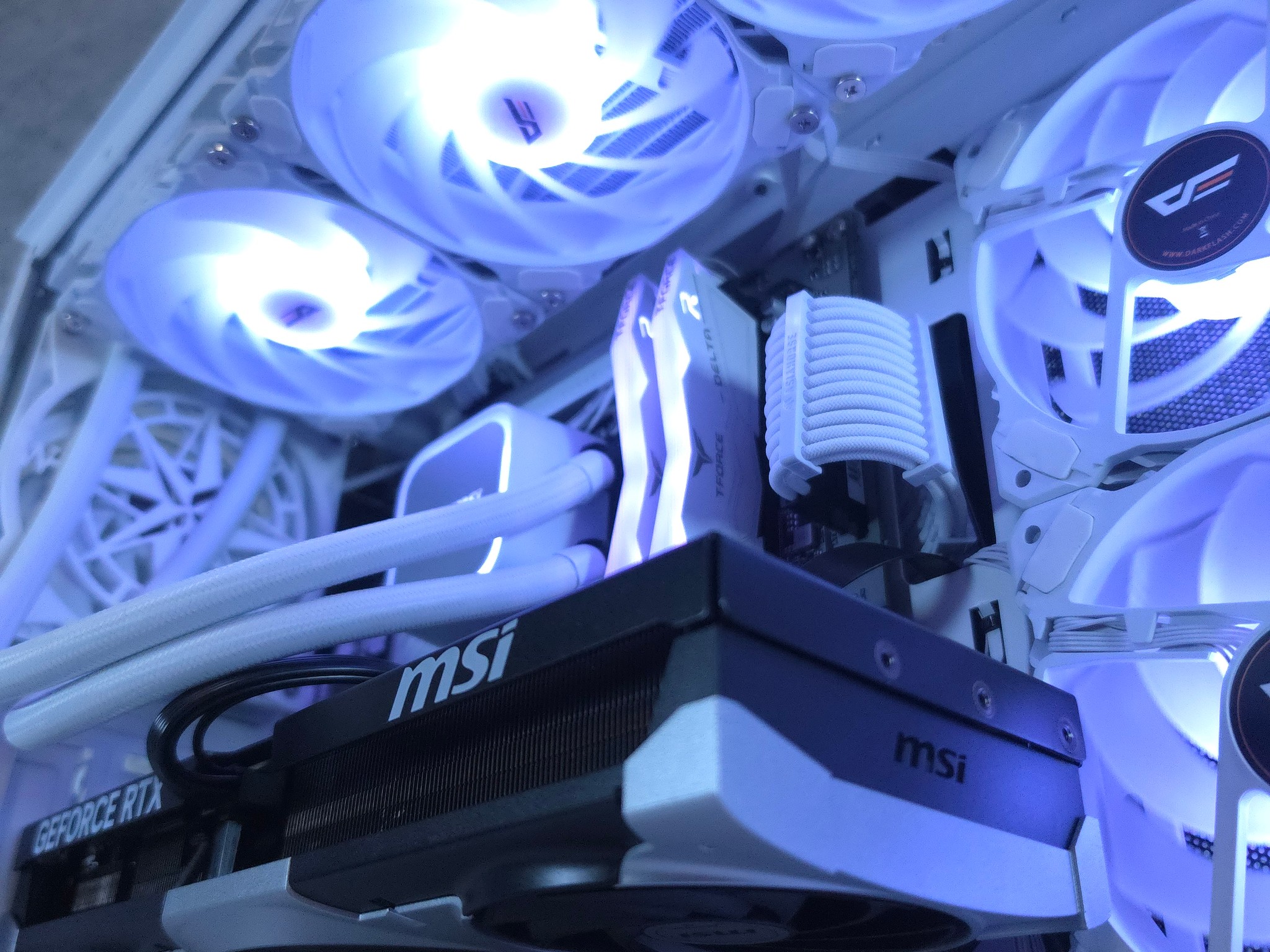 🤍 RTX 5070 | Core Ultra 7 265F | 1440p Gaming Computer