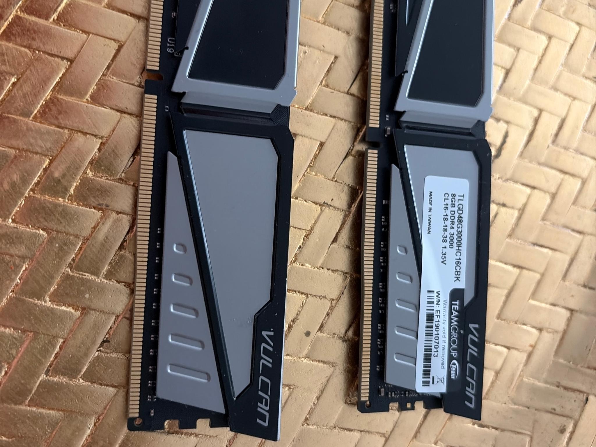 TEAMGROUP Vulcan Z 16GB DDR4-3000 (2x8GB)