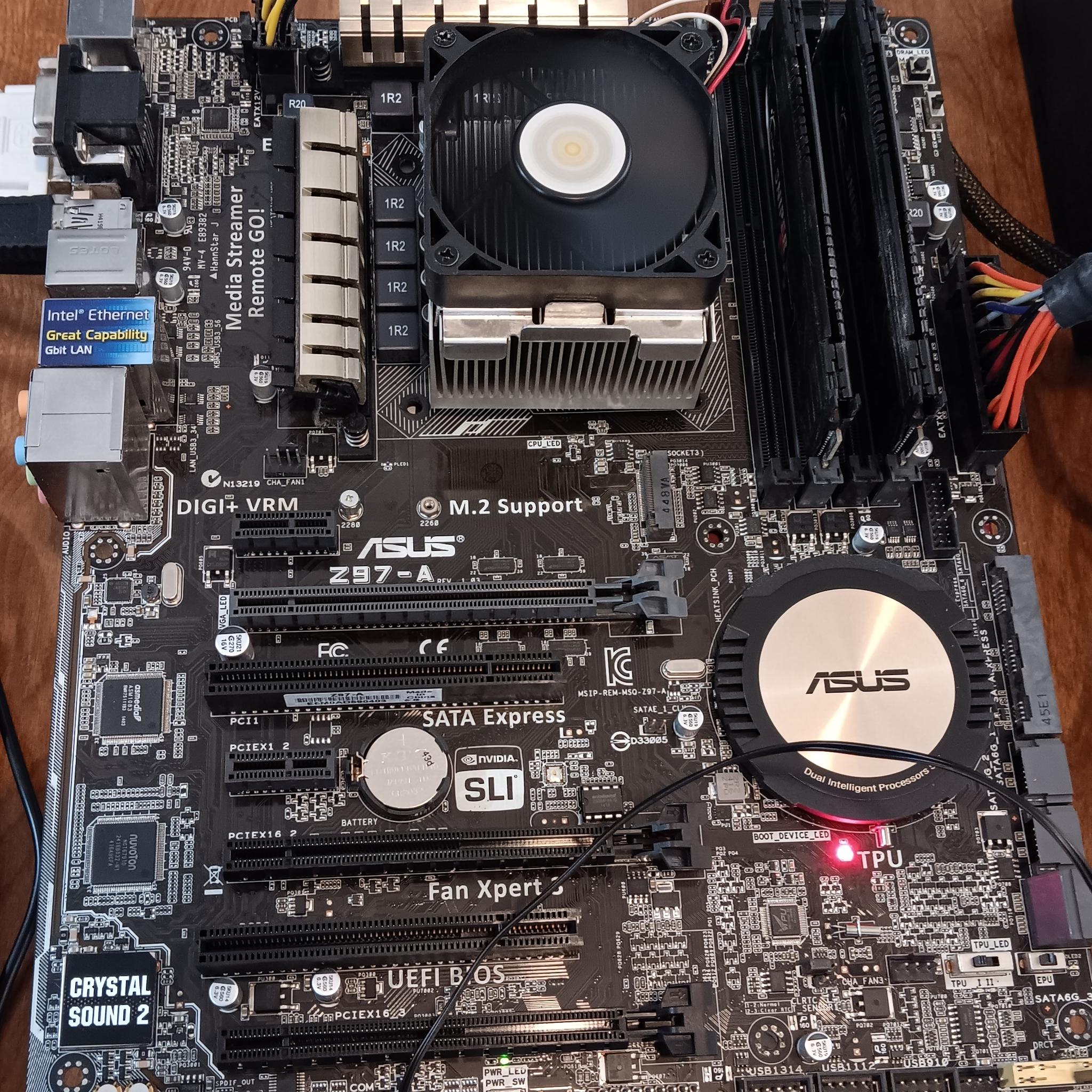 ASUS Z97-A/Intel Core i5-4670K 3.4GHz/8GB G-Skill DDR3 1866 RAM/Cooler