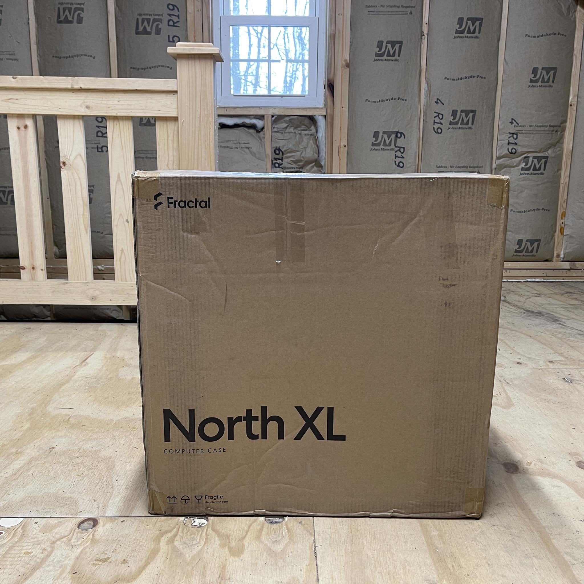 Fractal North XL - Black w/ Tempered Glass Side