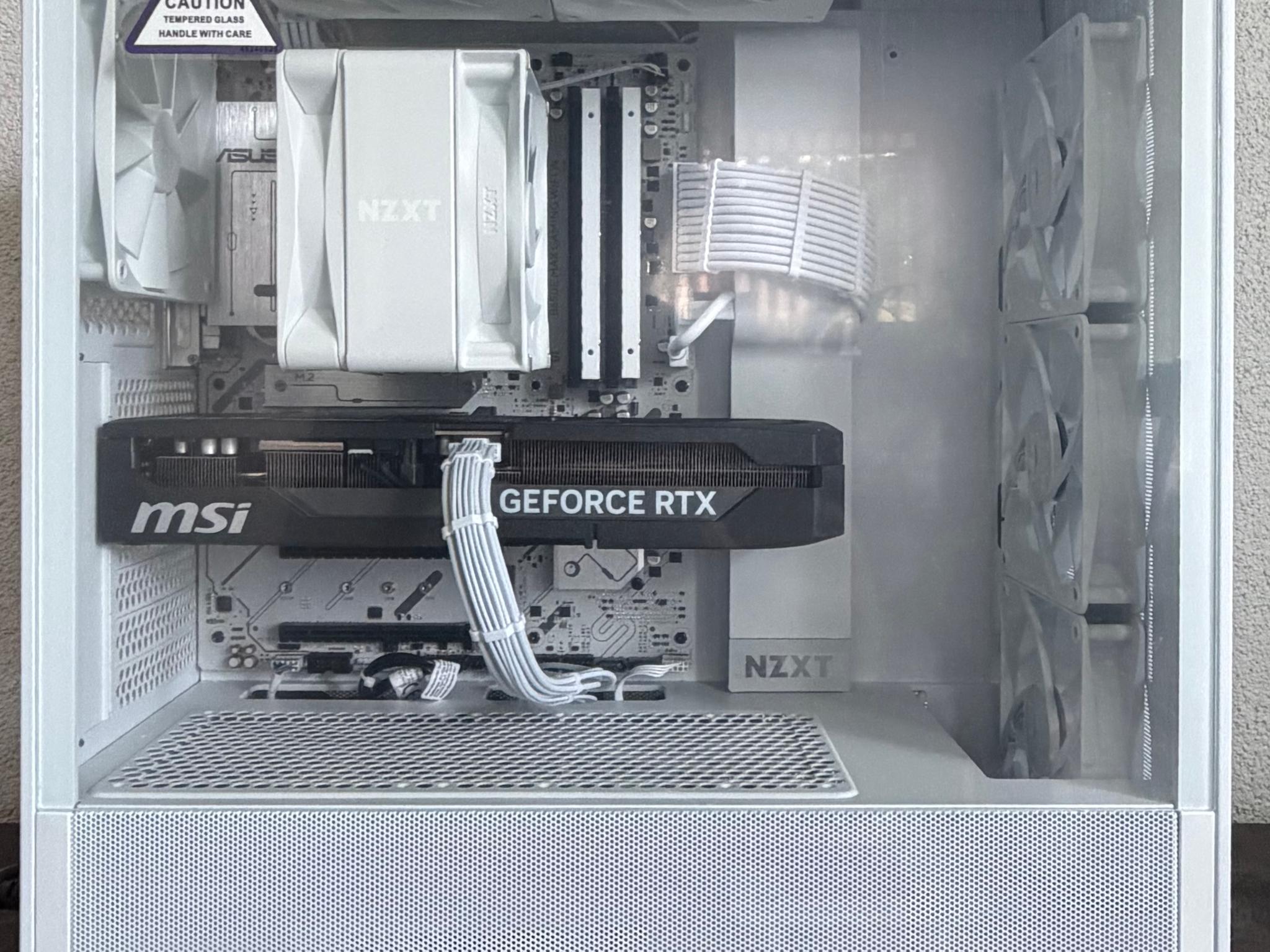 ❄️ Project Snowstorm ❄️ | RTX 5070 Ti | Ryzen 7 7800X3D | 32GB DDR5-7000 | 📶 Wi-Fi& Bluetooth Ready