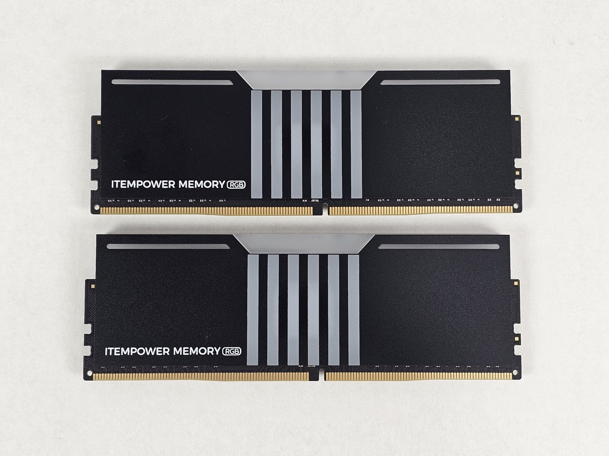 16GB DDR4 (2x8GB) CL19 3200MT/s ITEMPOWERS ITEMPOWER Memory RGB