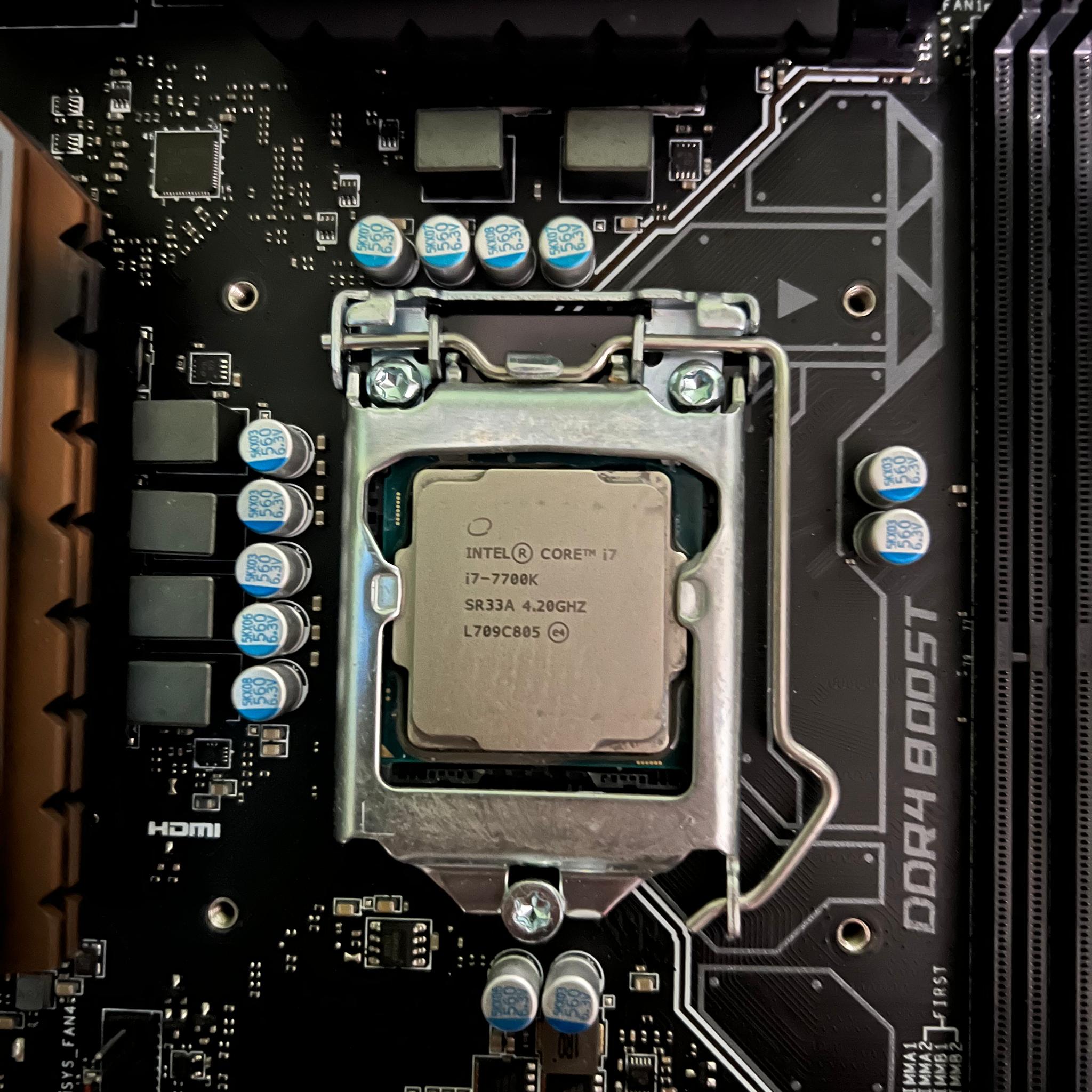 I7 7700K + MSI Z270 PC Mate