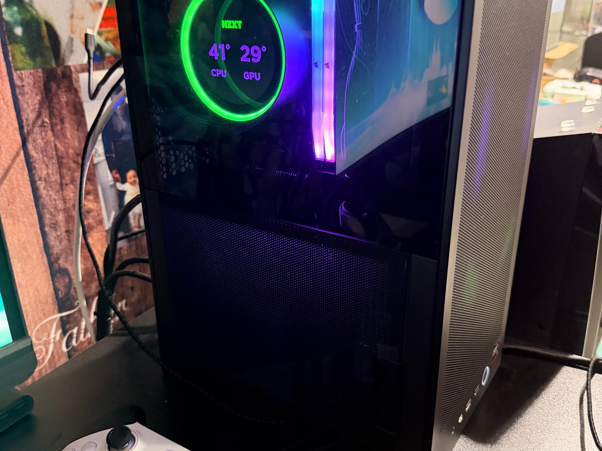 Radeon RX 9070 XT Custom Gaming PC - Ryzen 7 9800X3D, 32GB RAM, 4TB NVMe SSD