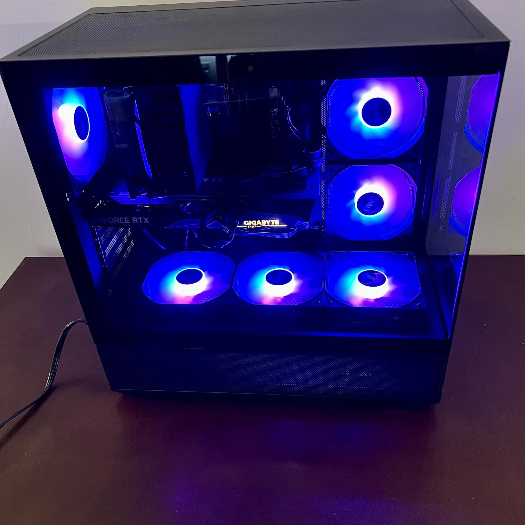 Copy of GOTEL Drag Race PC (Black Case Only)