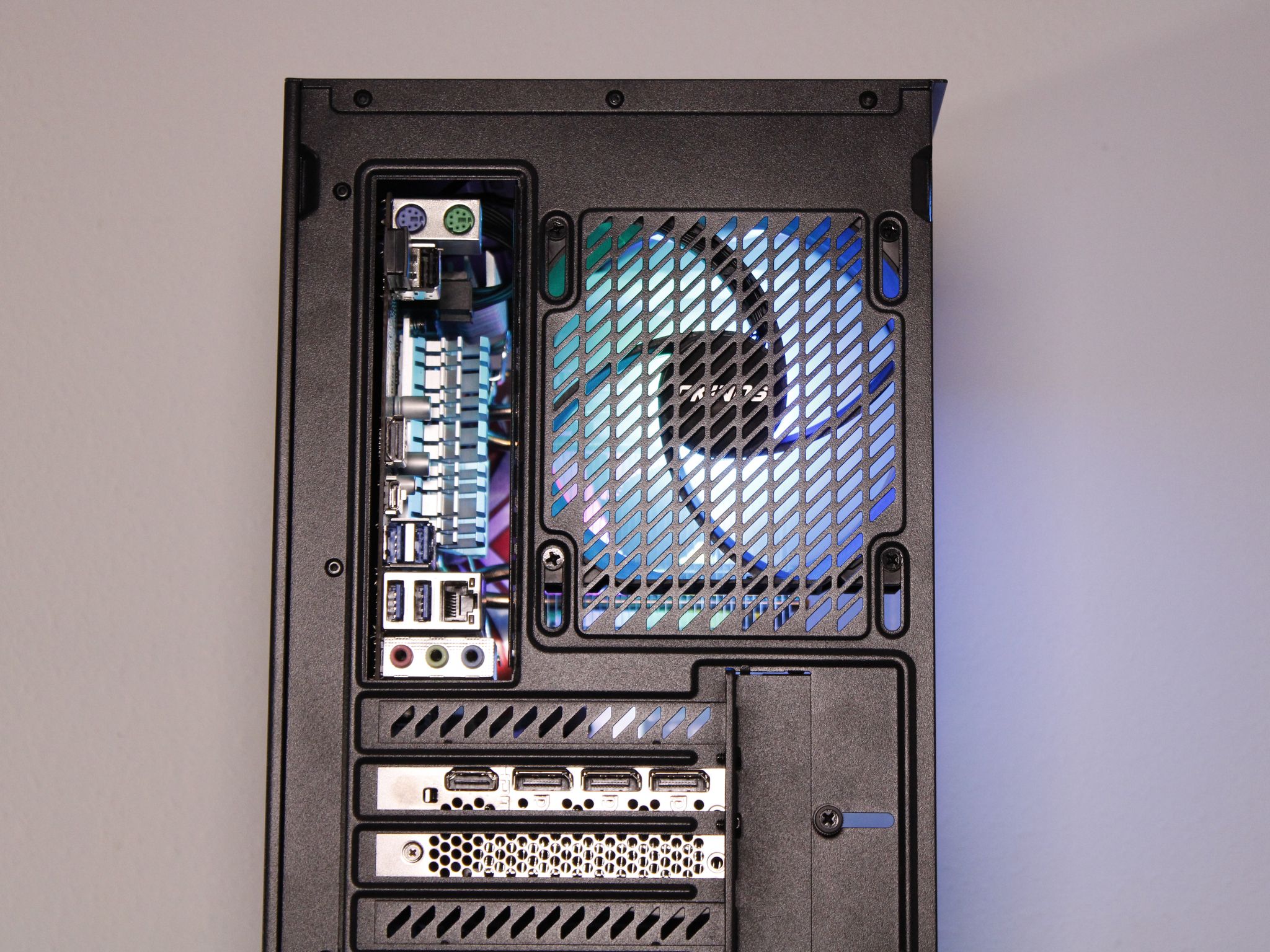 Gaming PC [RTX 4060][Ryzen 7 2700X][16GB RAM][1TB Storage]