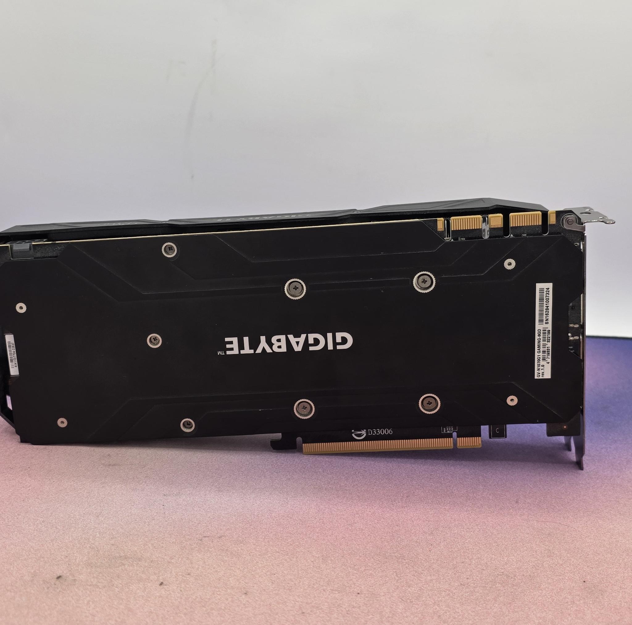 GIGABYTE GeForce GTX 1070 G1 GAMING