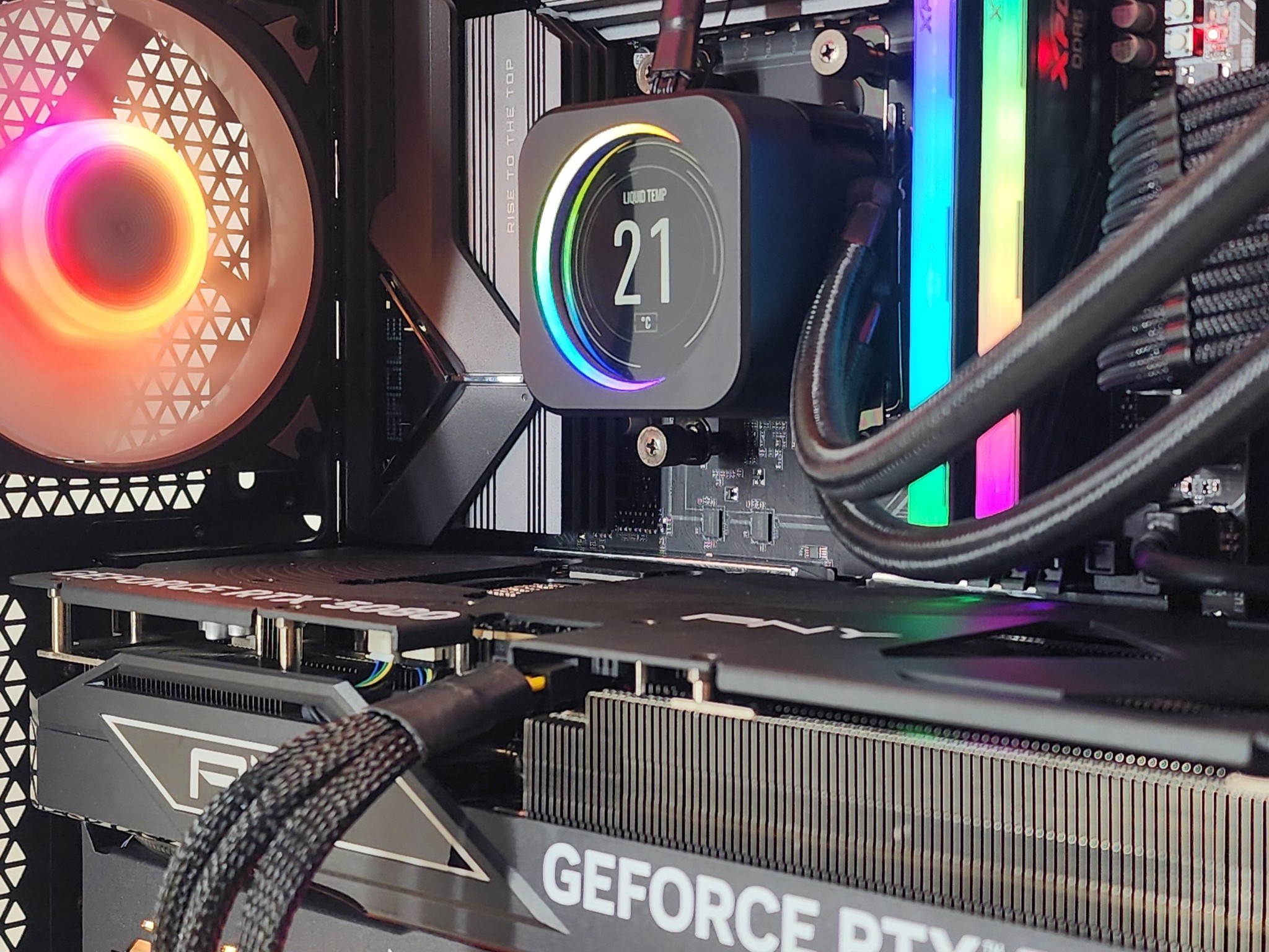 Gaming PC Ryzen 7 9850X3D 32GB RAM 2TB SSD RTX 5080 16GB Windows 11 Computer