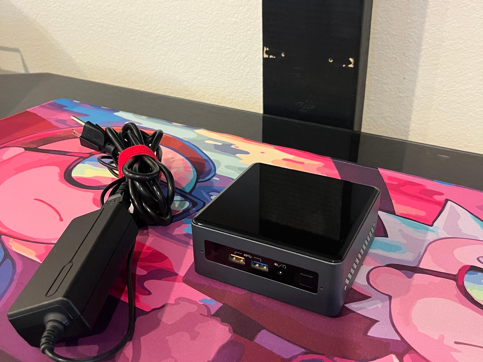 Intel NUC, Windows 11 Pro, 4 cores @ 1.5GHz, 8GB RAM, 220GB SSD (Monitor & Keyboard NOT included)