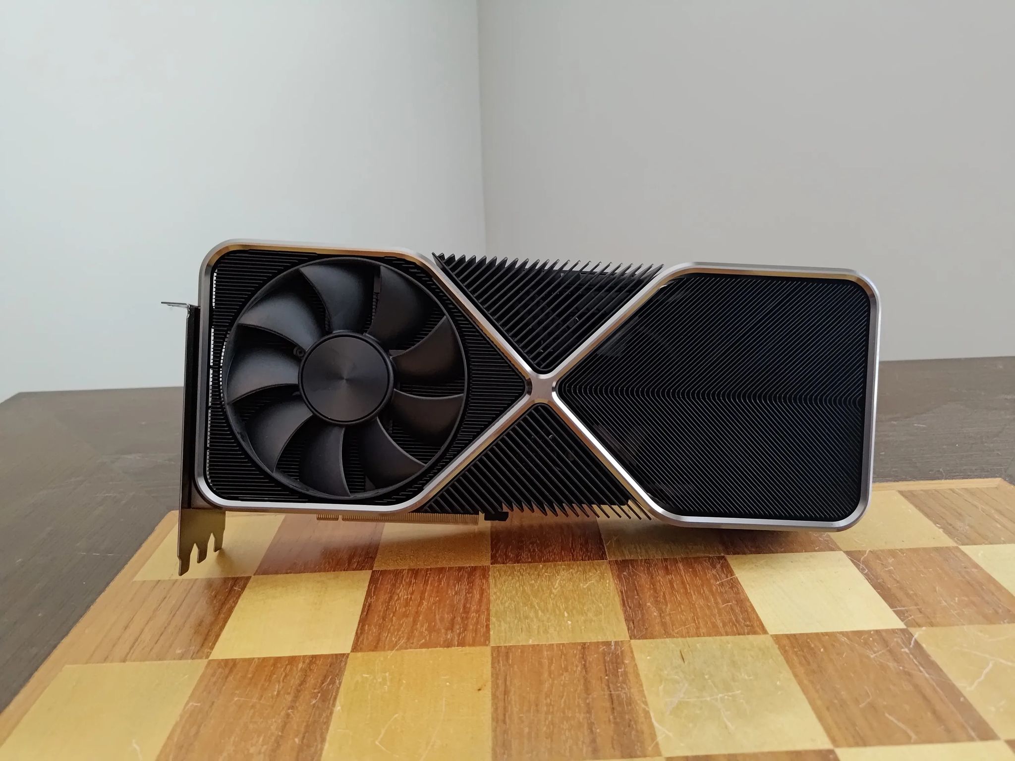  NVIDIA RTX 3090Ti Founder's Edition