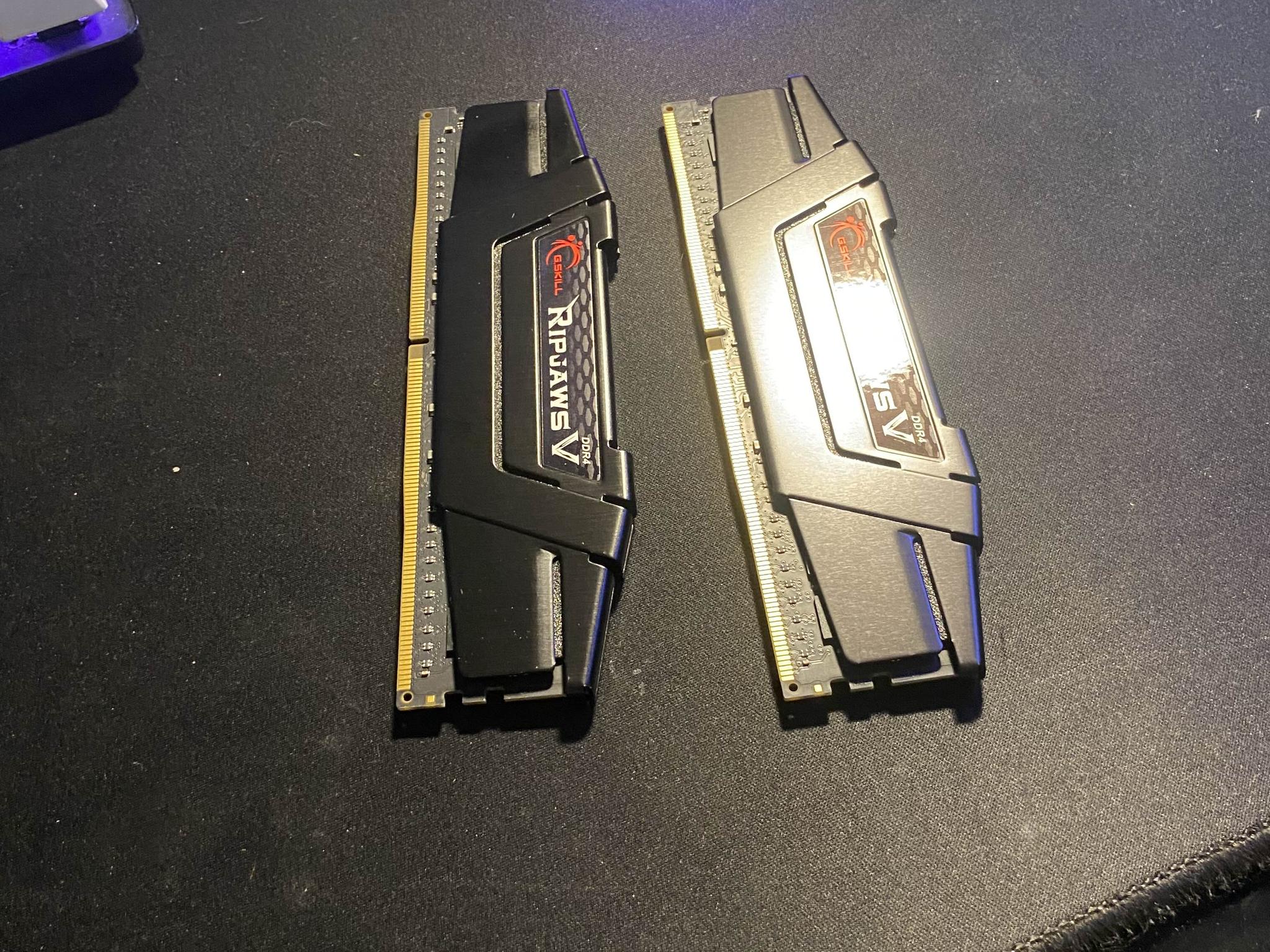 DDR4 32GB 3200MHZ G.SKILL RipJaws V