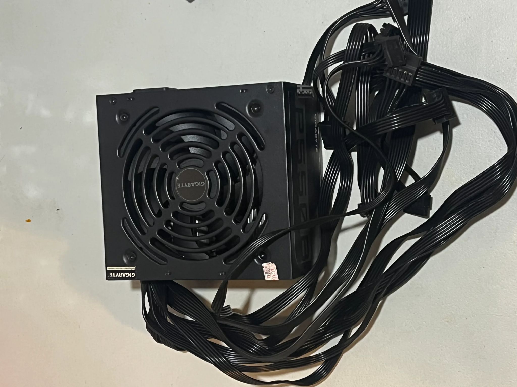 Gigabyte P550b 80 PLUS Bronze certified