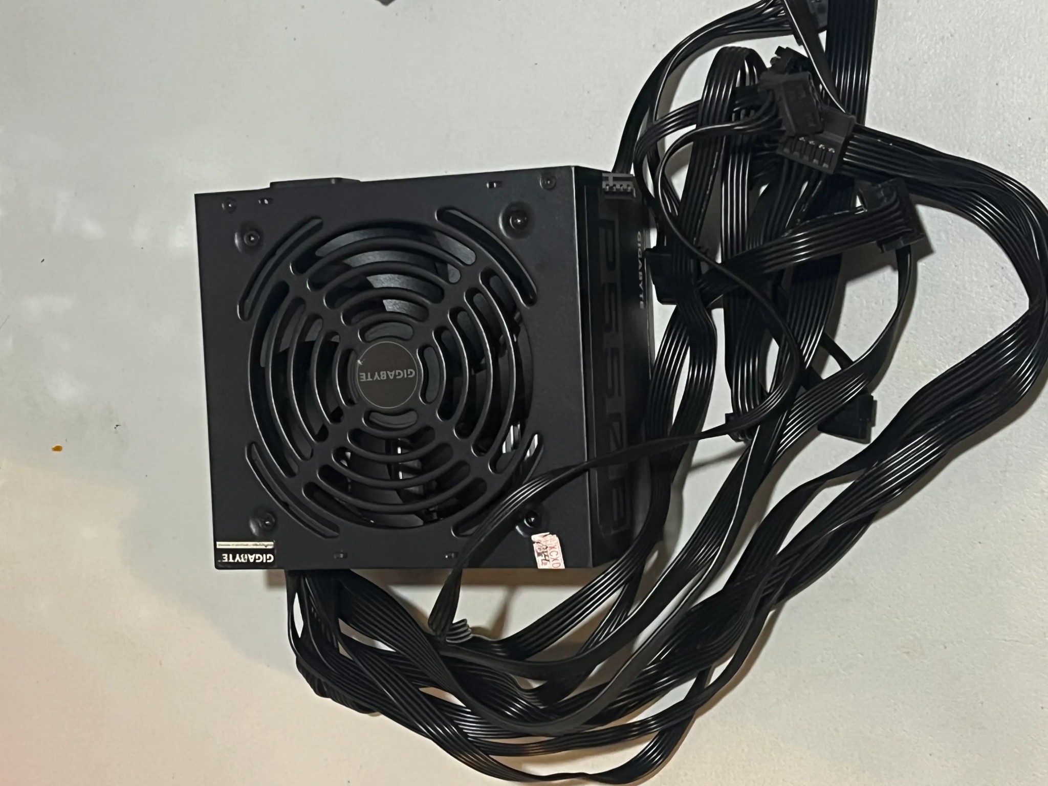 Gigabyte P550b 80 PLUS Bronze certified