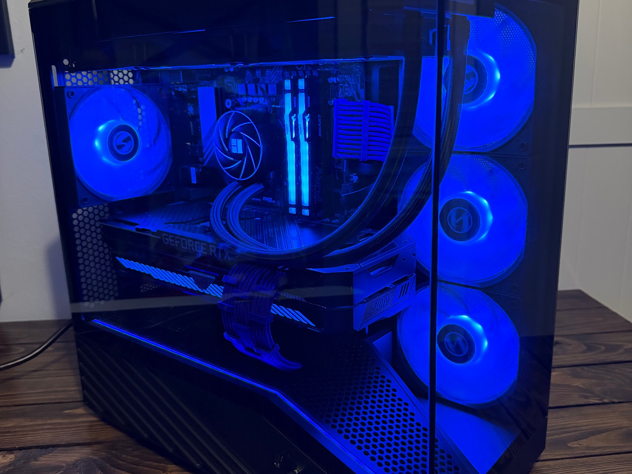 🔥 High-End Gaming PC | i7-13700KF | RTX 3080 ROG Strix | 32GB DDR5 | 2TB NVMe | Liquid Cooled