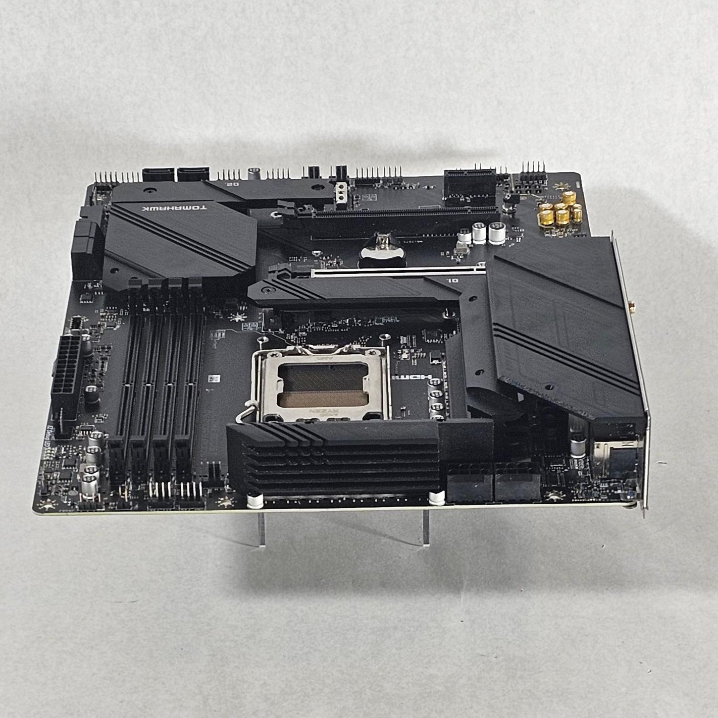 MSI B650 Tomahawk WiFi AMD AM5 DDR5 ATX Motherboard