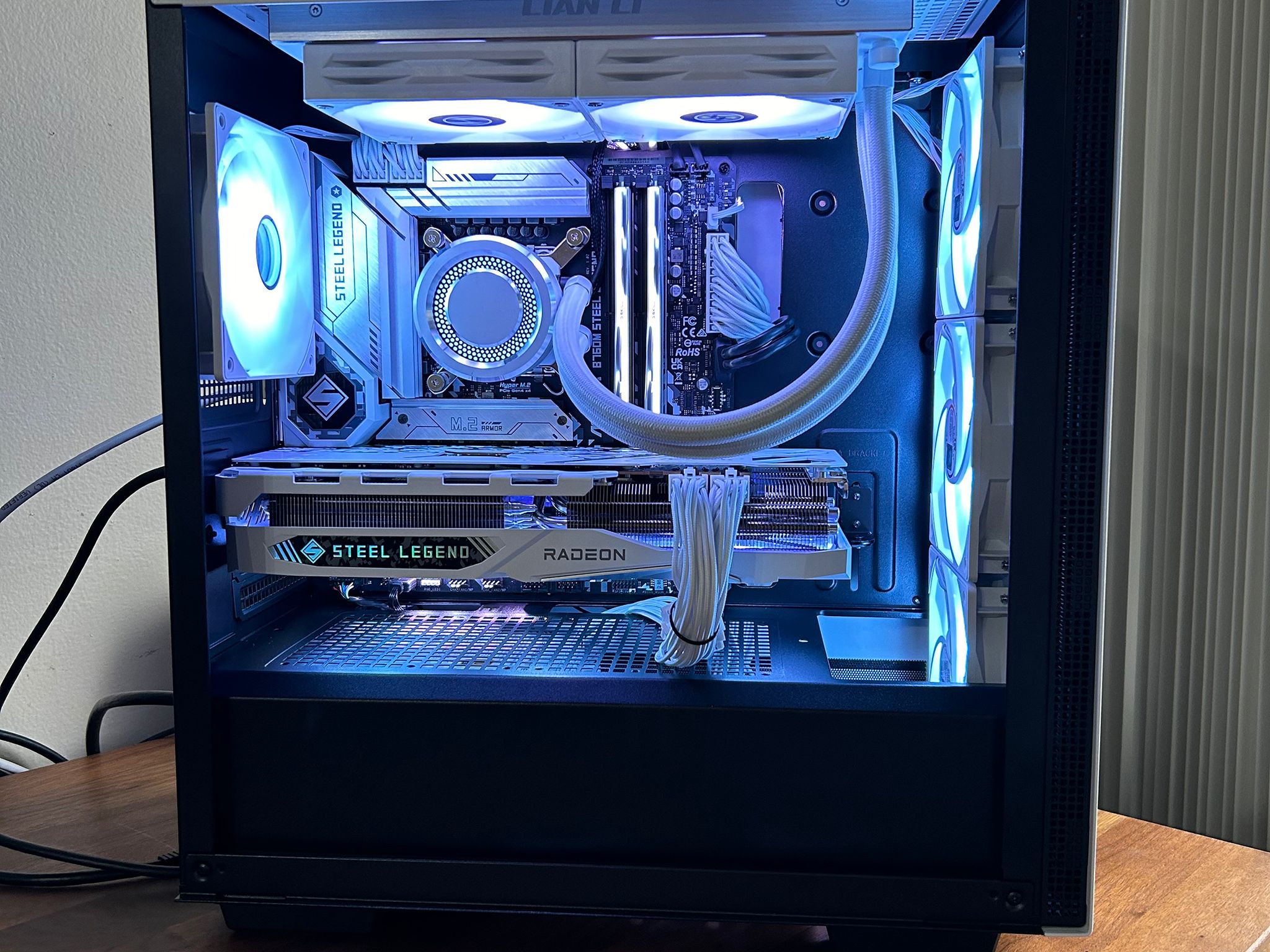 **WEEKEND SALE** RX 7800XT | Intel Core i7 12700KF | 32GB DDR5 | The Mini Legend XT