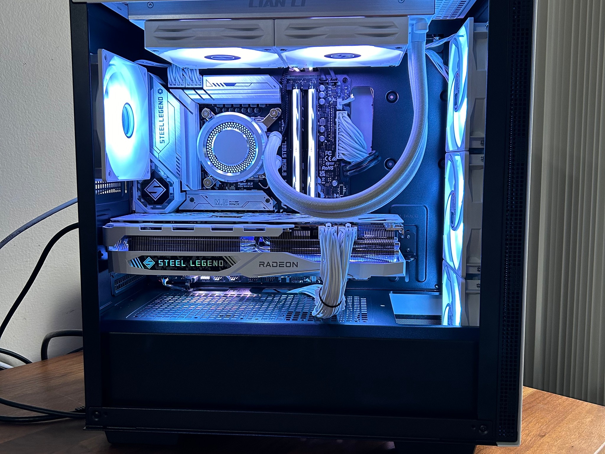 **WEEKEND SALE** RX 7800XT | Intel Core i7 12700KF | 32GB DDR5 | The Mini Legend XT