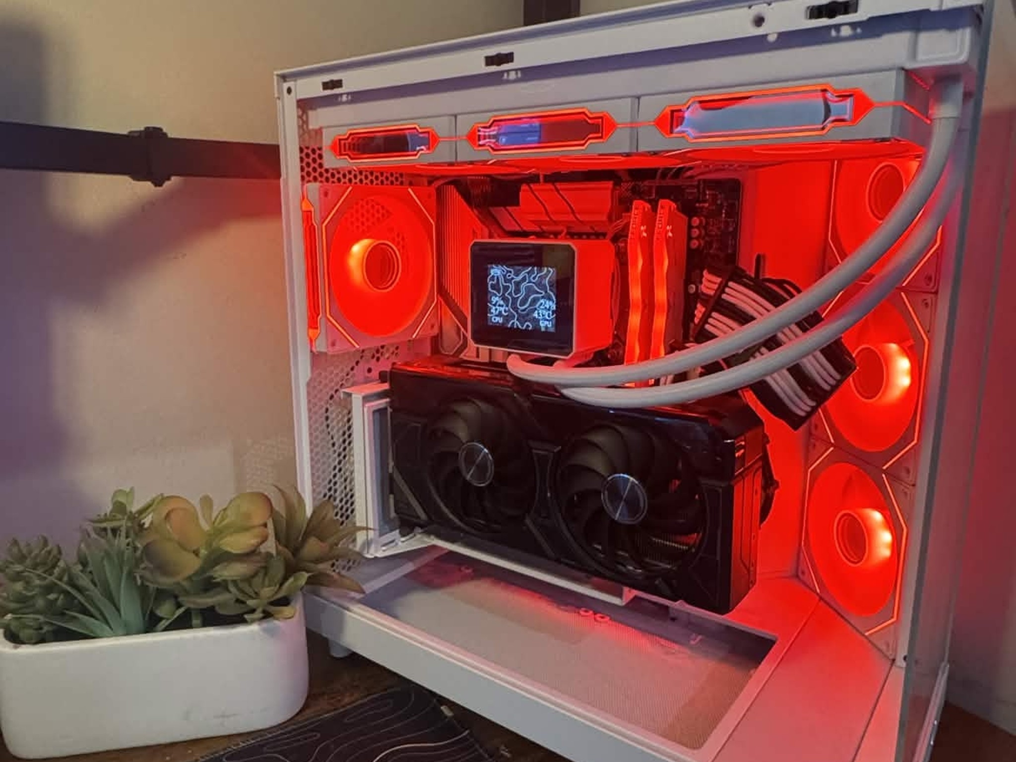 White/Black "Tuxedo" High End PC - i7 13700KF | RTX 4070 | 32GB DDR5