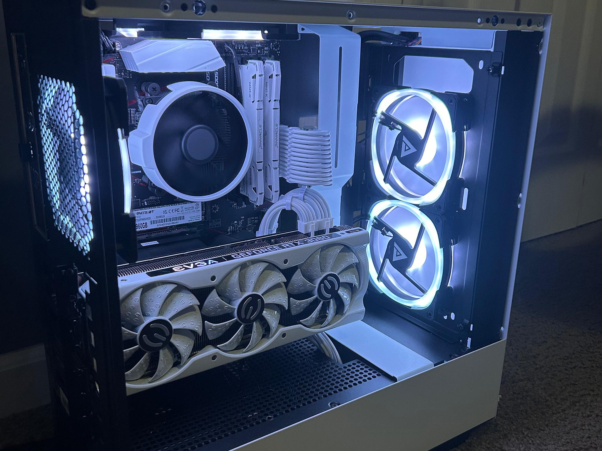 NZXT, RTX 3080/5600x, white and black rgb, vertical mount, 1TB Gaming PC