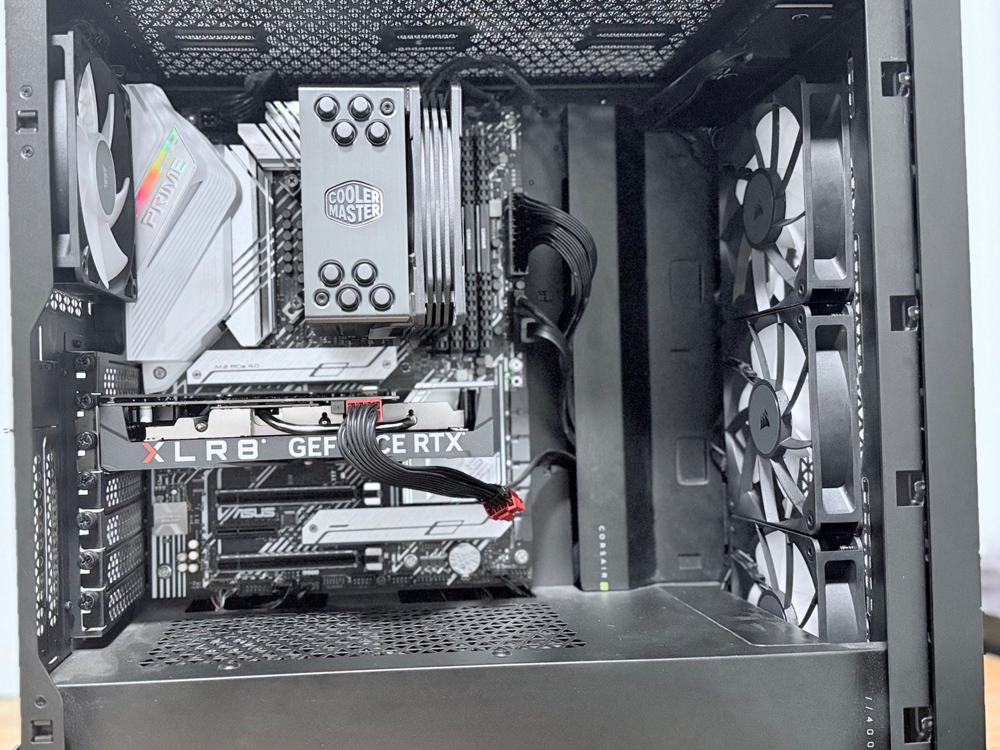 Mid-Tier Gaming PC RTX 4060 OC