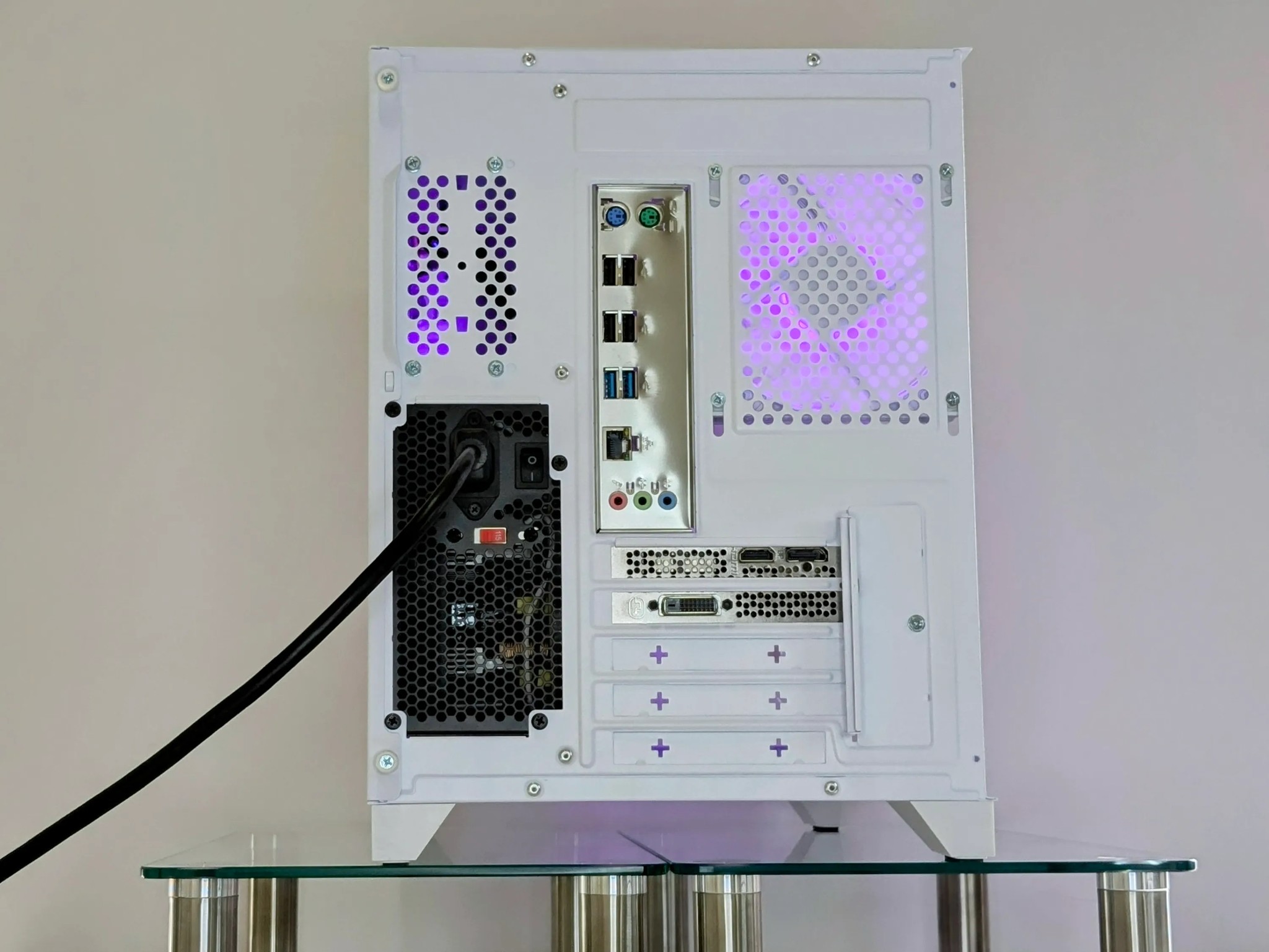 ⚪️ALL/WHITE HiT⚪️Liquid-Cooled💧⚪️RTX 2060⚪️I7-5930K@4.3GHz⚪️16GB(2x8GB) DDR4⚪️1TB PCIE SSD⚪️700w PSU