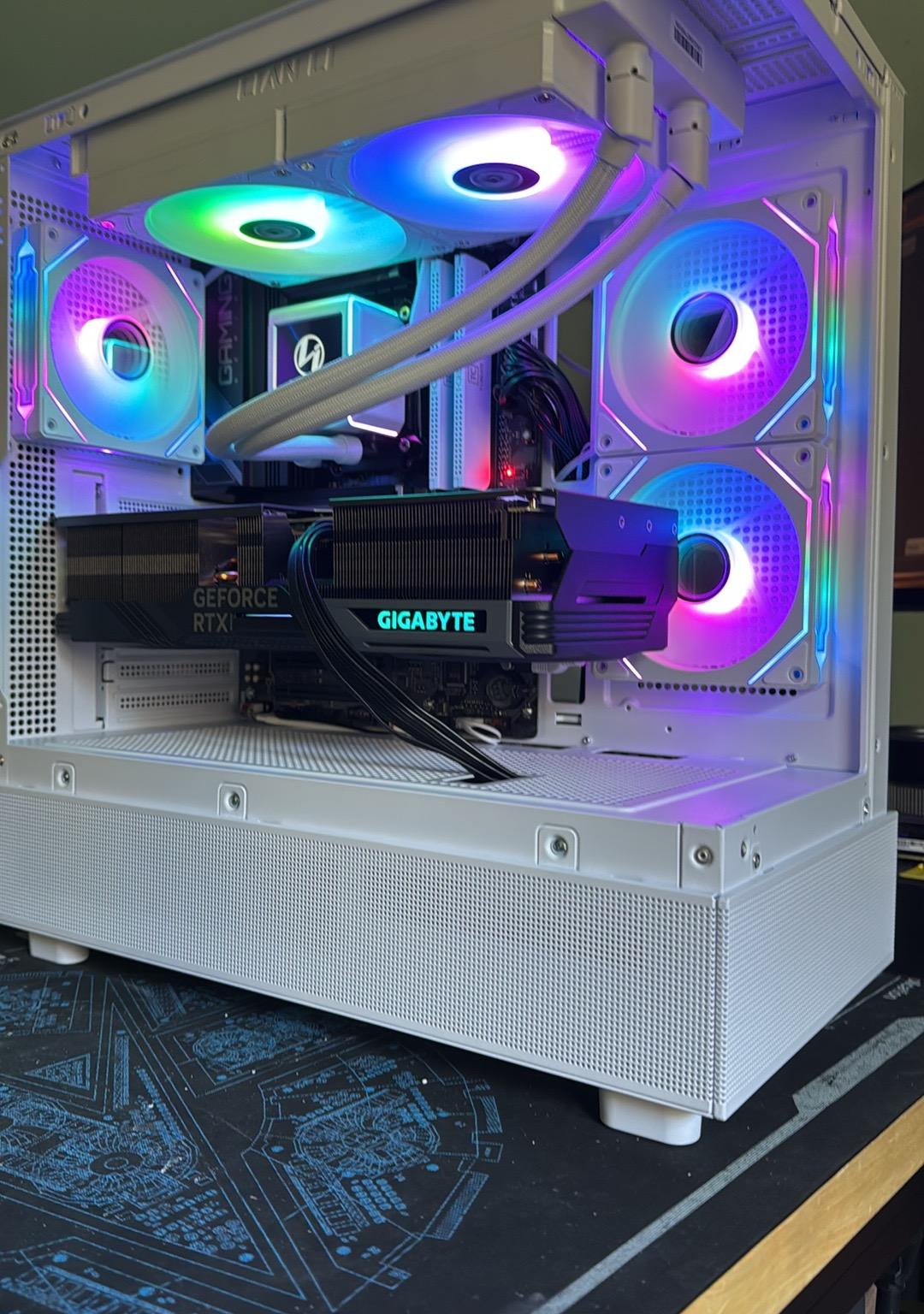 RTX 4080 Super Ryzen 7800X3D Gaming Flagship