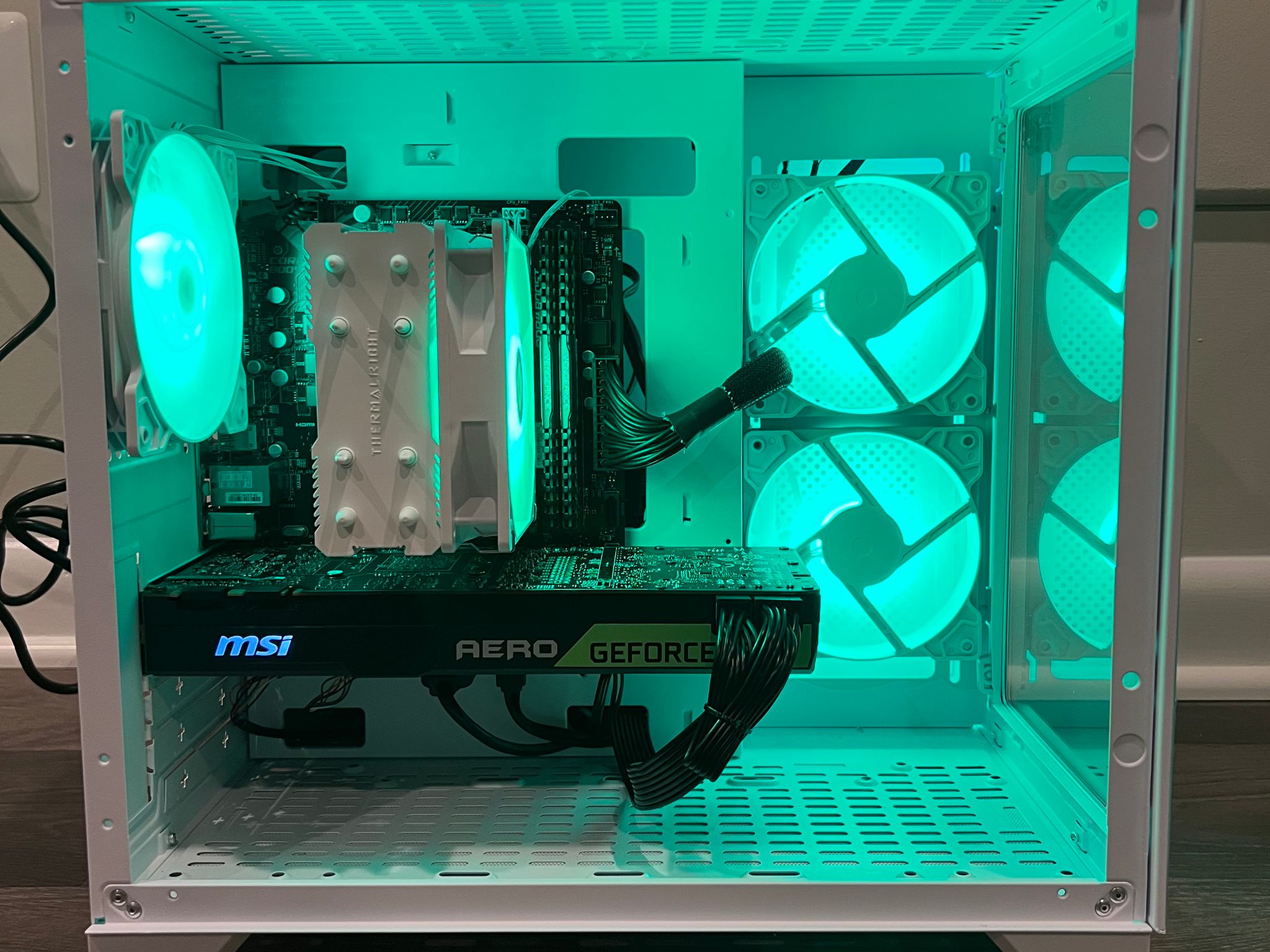 Gtx 1080 Ti 11GB, Ryzen 5 3600 Gaming PC
