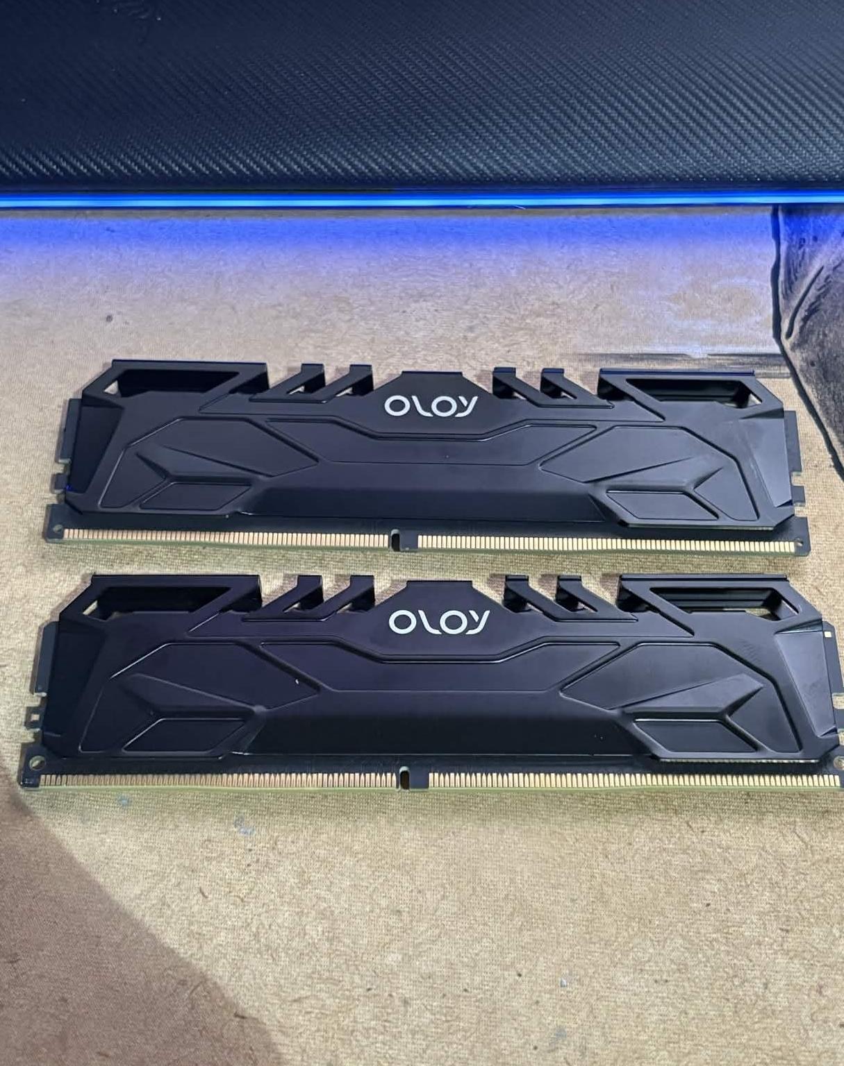 OLOY 16GB (2×8GB) DDR4-3200MHz Desktop RAM
