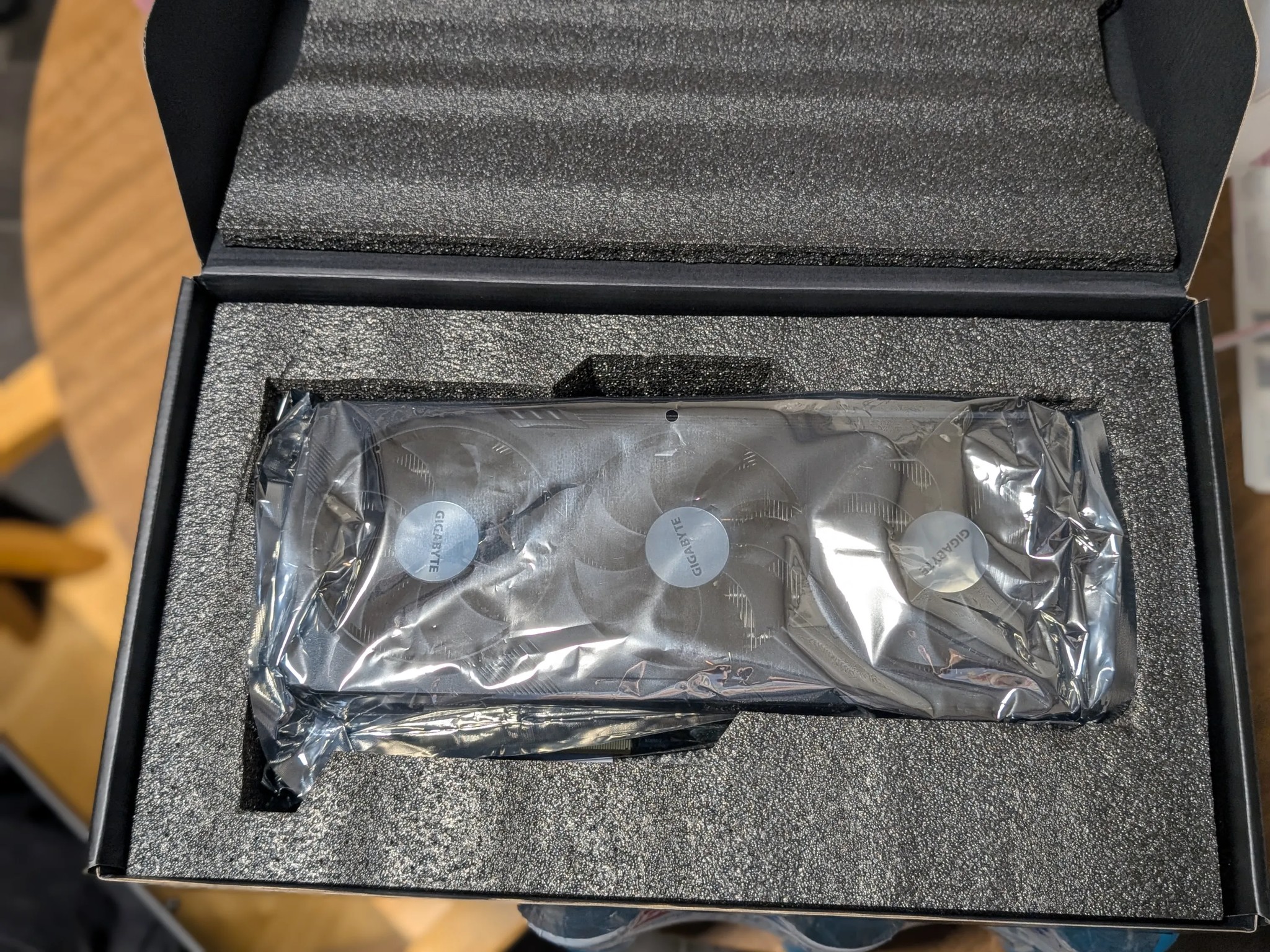 Radeon RX 7800 XT